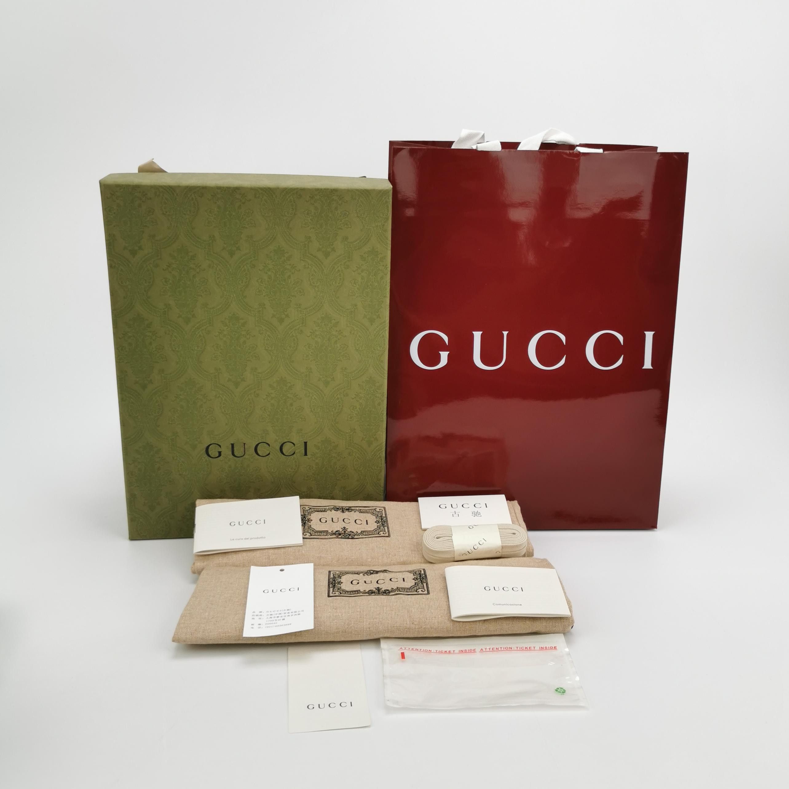 Gucci Gucci Women 6-5 Lowtop Sneakers Size US 6.5 / IT 36.5 - 6 Thumbnail