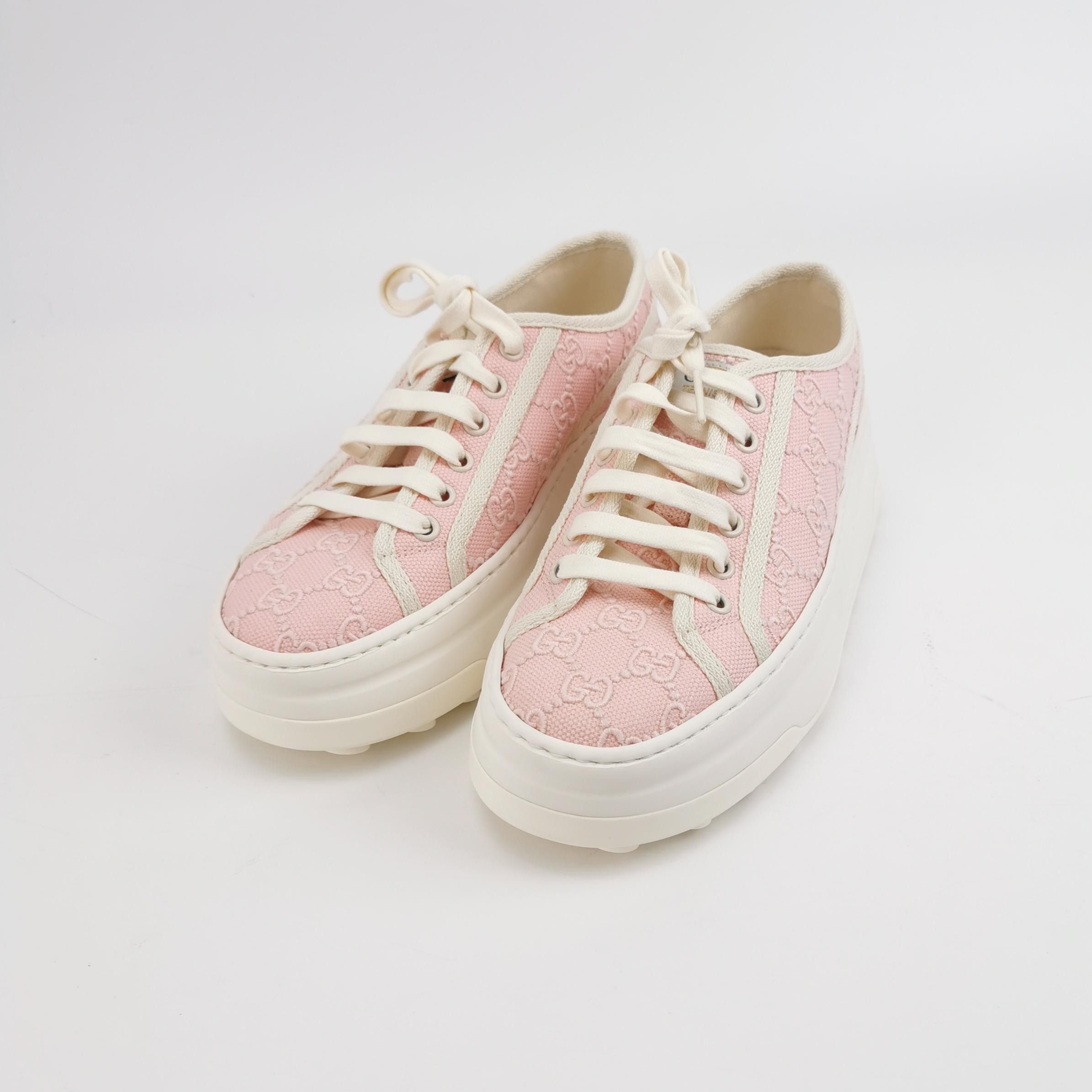 Gucci Gucci Women 7-5 Lowtop Sneakers Size US 7.5 / IT 37.5 - 2 Thumbnail