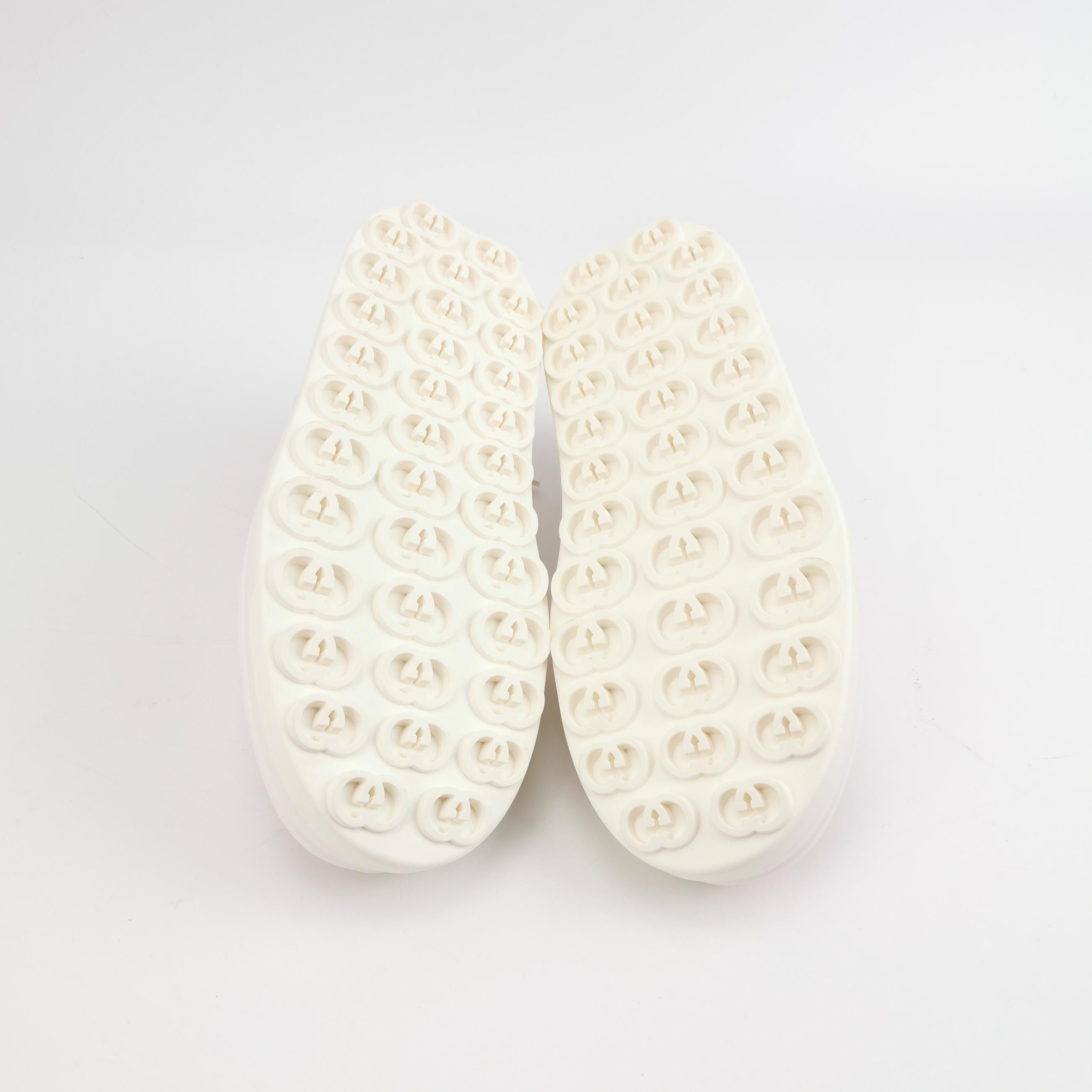 Gucci Gucci Women 7-5 Lowtop Sneakers Size US 7.5 / IT 37.5 - 5 Thumbnail