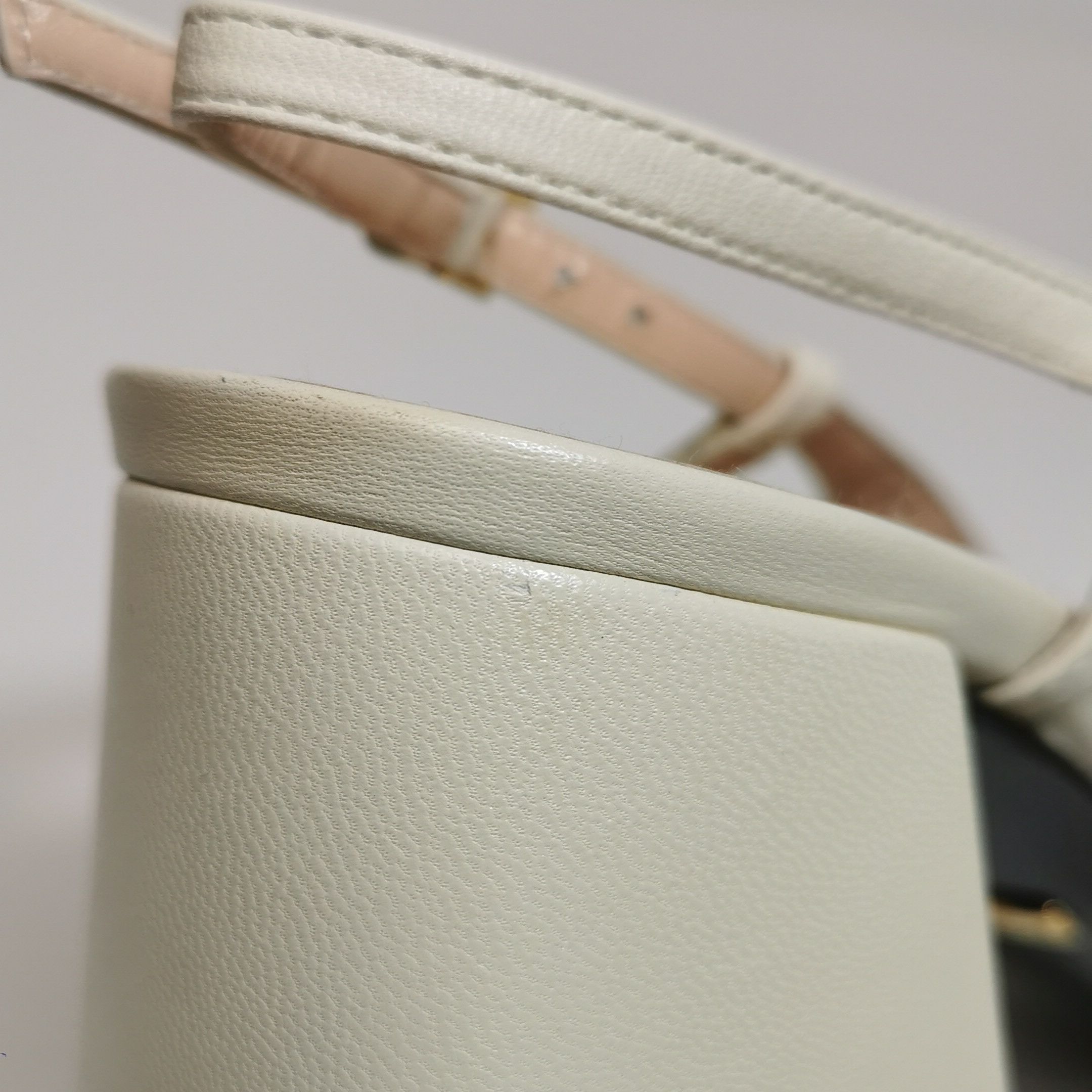 Gucci Gucci Women 5 Heels Size US 5 / IT 35 - 11 Thumbnail
