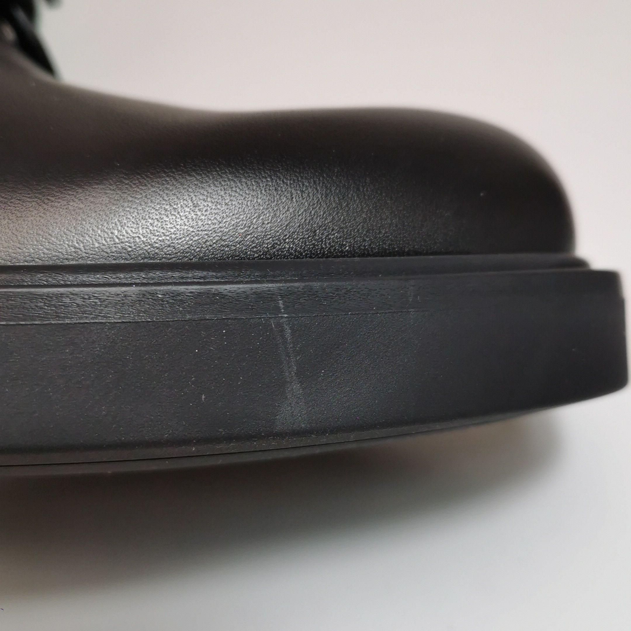 Gucci Gucci Women 5 Boots Size US 5 / IT 35 - 7 Thumbnail