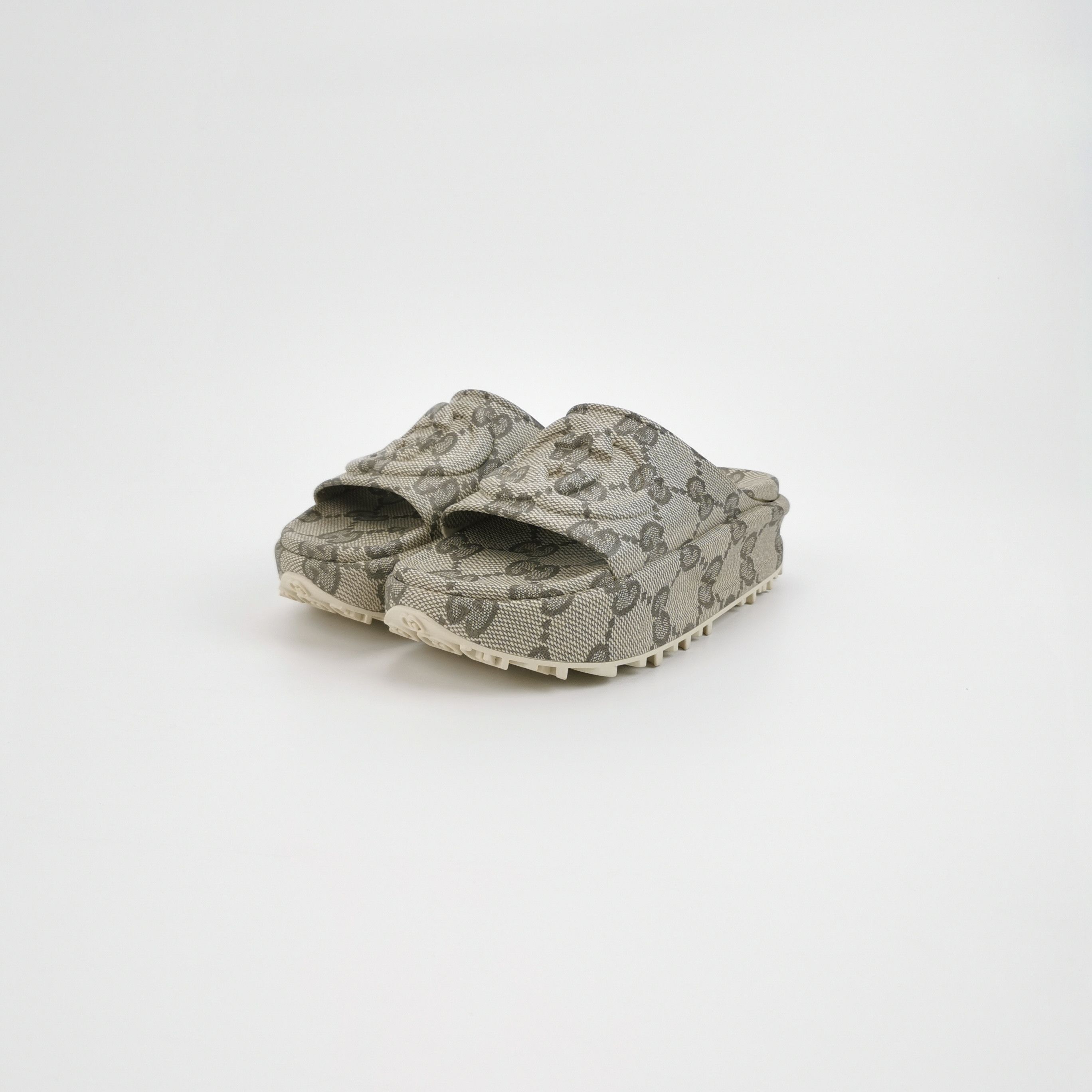 Gucci Gucci Women 5 Sandals Size US 5 / IT 35 - 2 Thumbnail