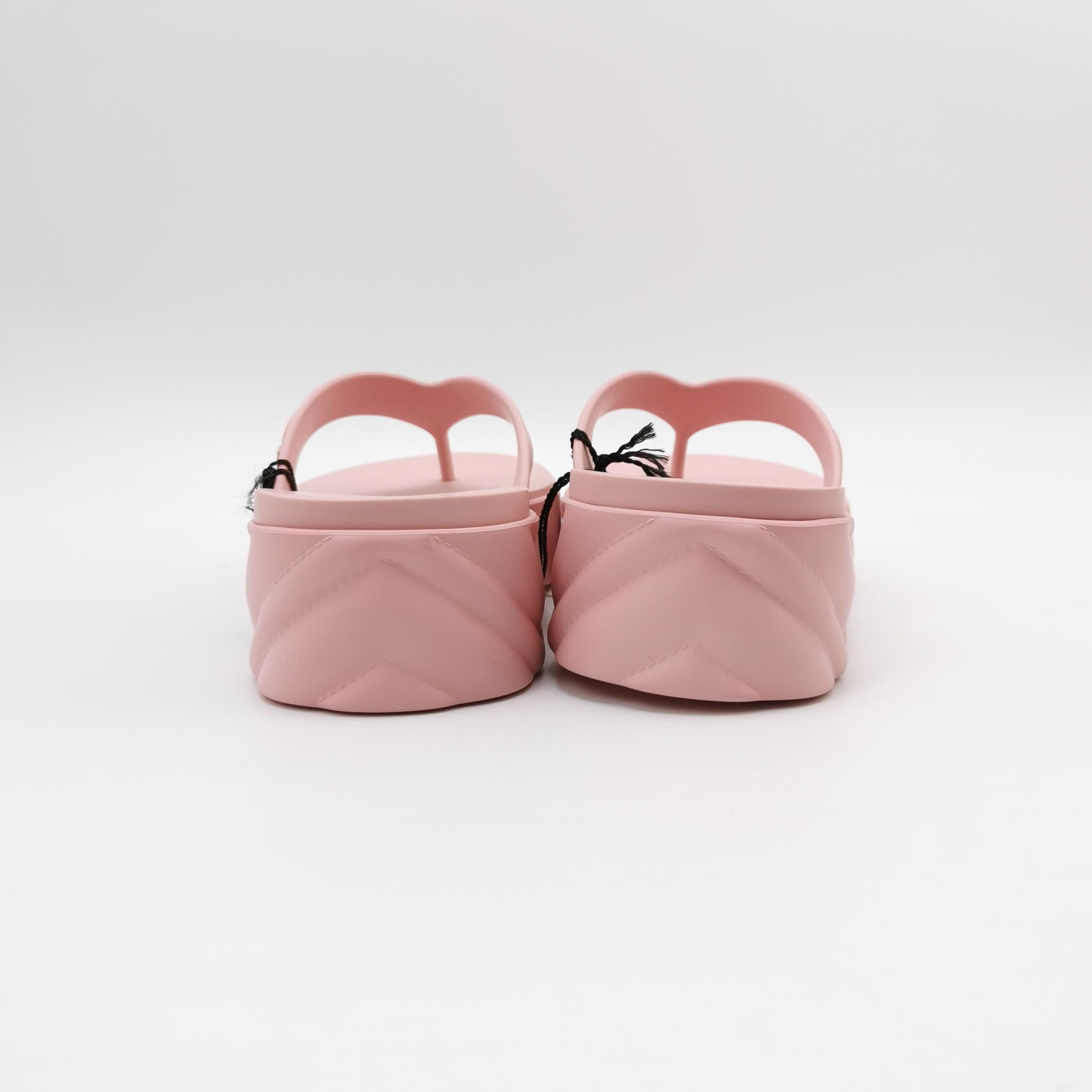Gucci Gucci Women 5 Sandals Size US 5 / IT 35 - 4 Thumbnail