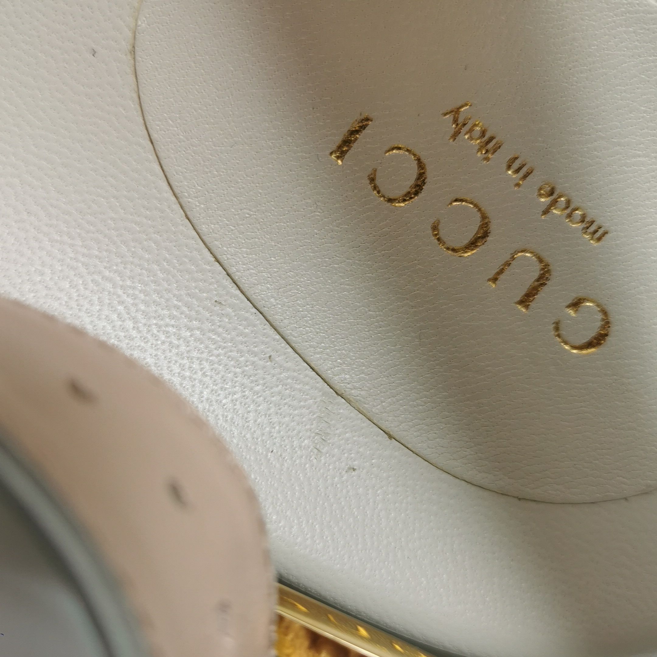 Gucci Gucci Women 8 Sandals Size US 8 / IT 38 - 9 Thumbnail