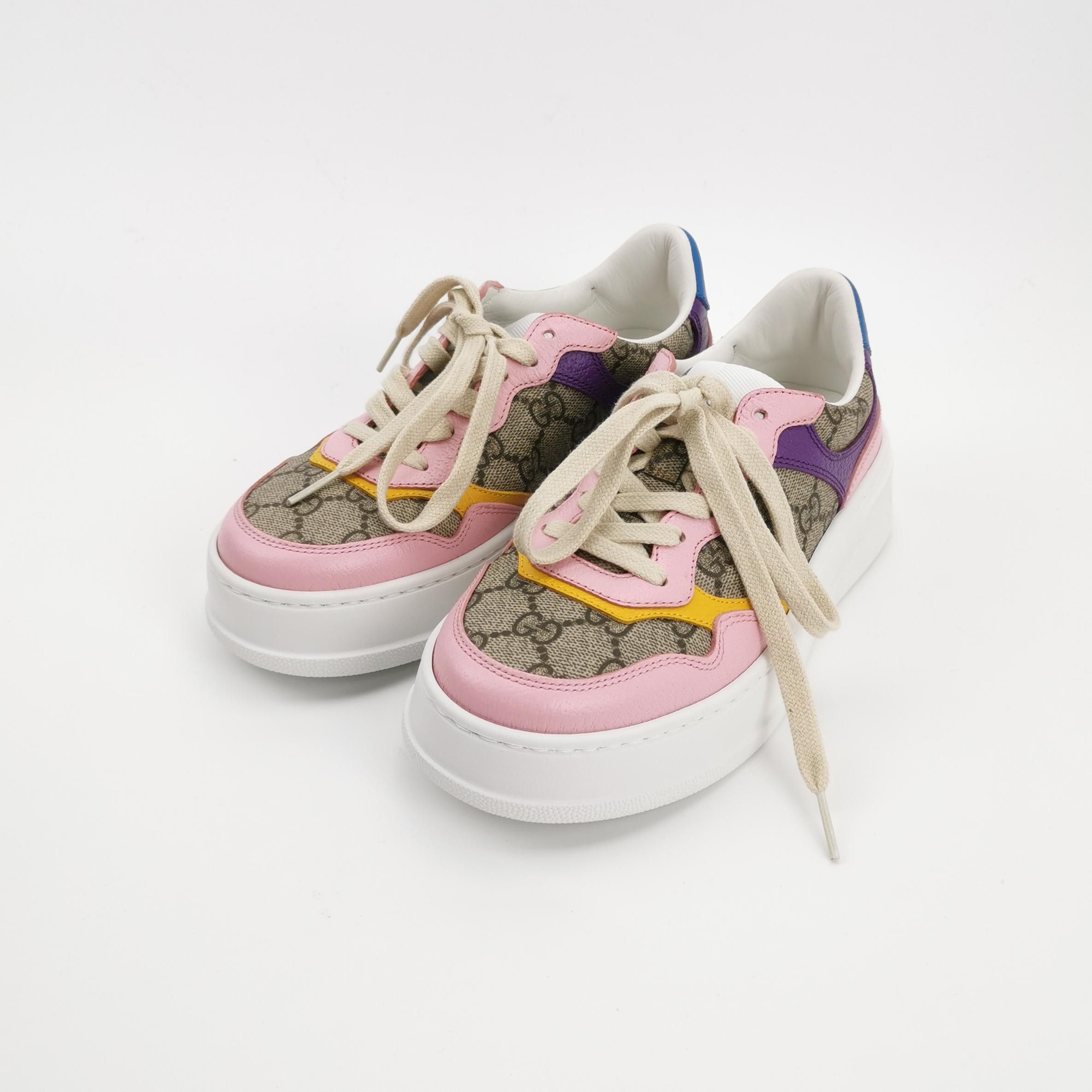 Gucci Gucci Women 5 Lowtop Sneakers Size US 5 / IT 35 - 2 Thumbnail