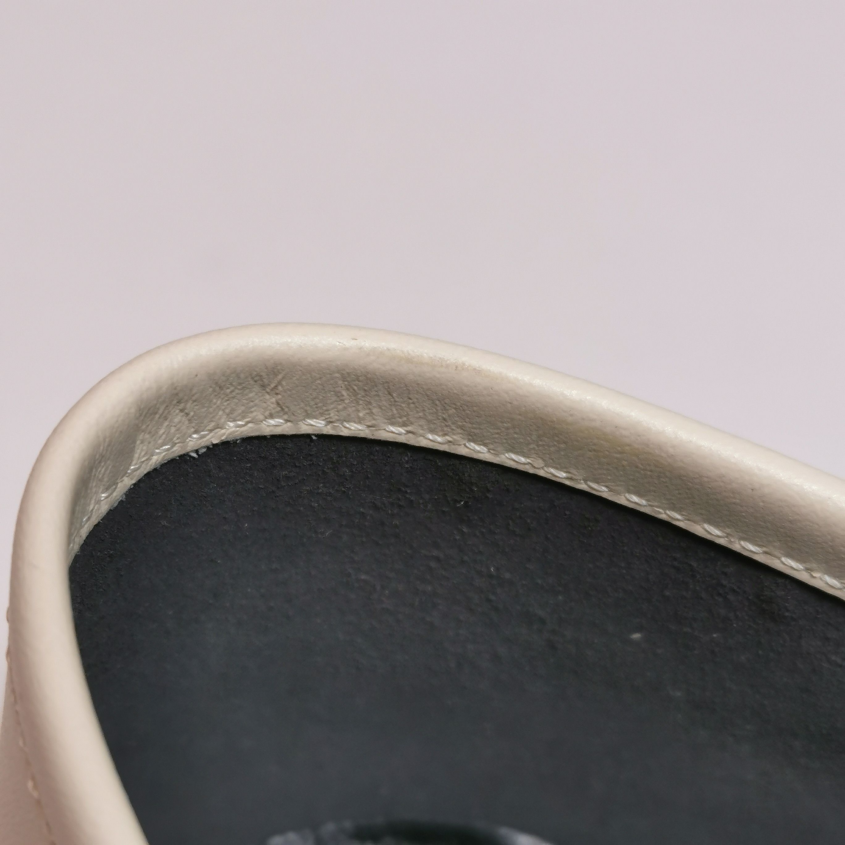 Gucci Gucci Women 8-5 Flats Size US 8.5 / IT 38.5 - 8 Thumbnail
