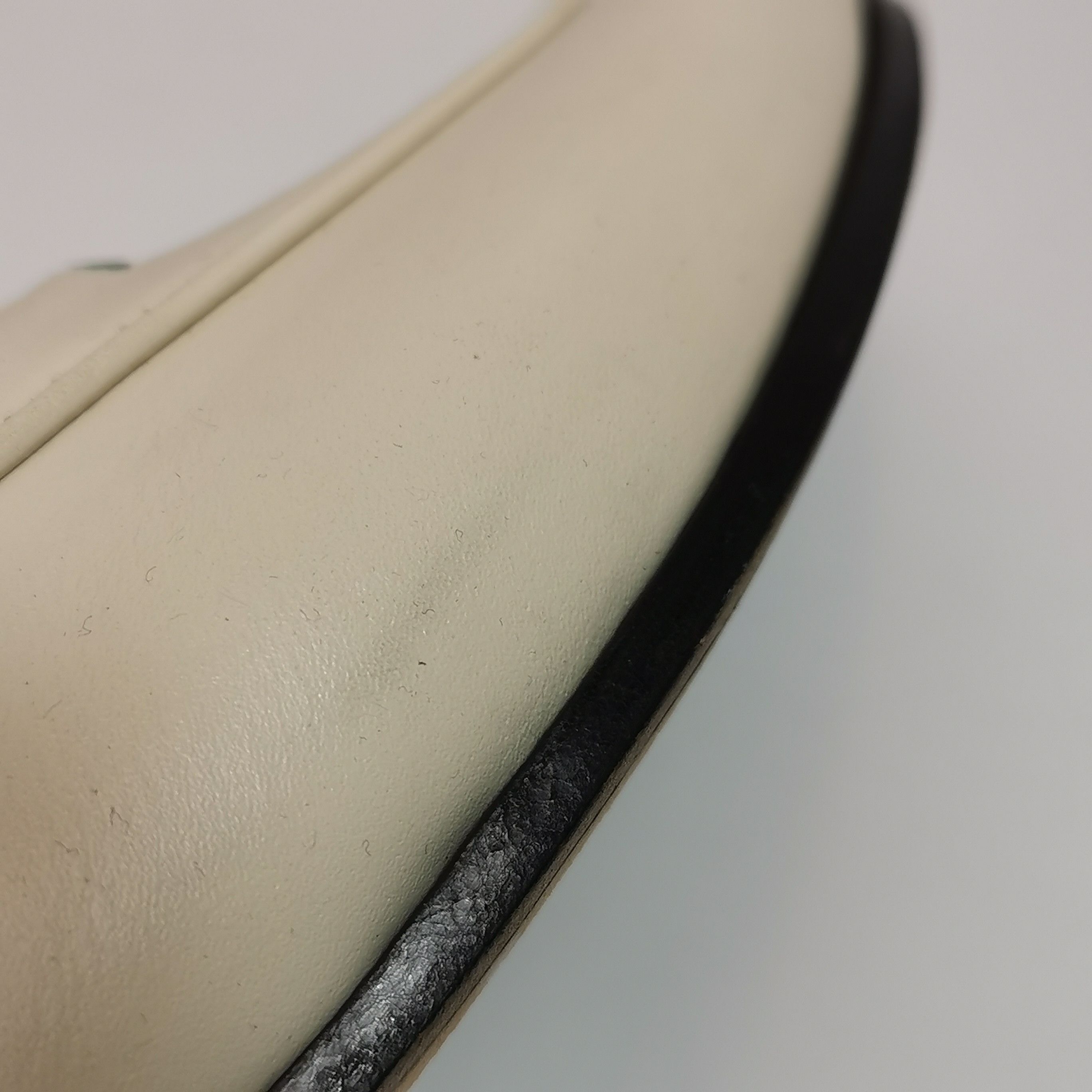 Gucci Gucci Women 6-5 Flats Size US 6.5 / IT 36.5 - 7 Thumbnail