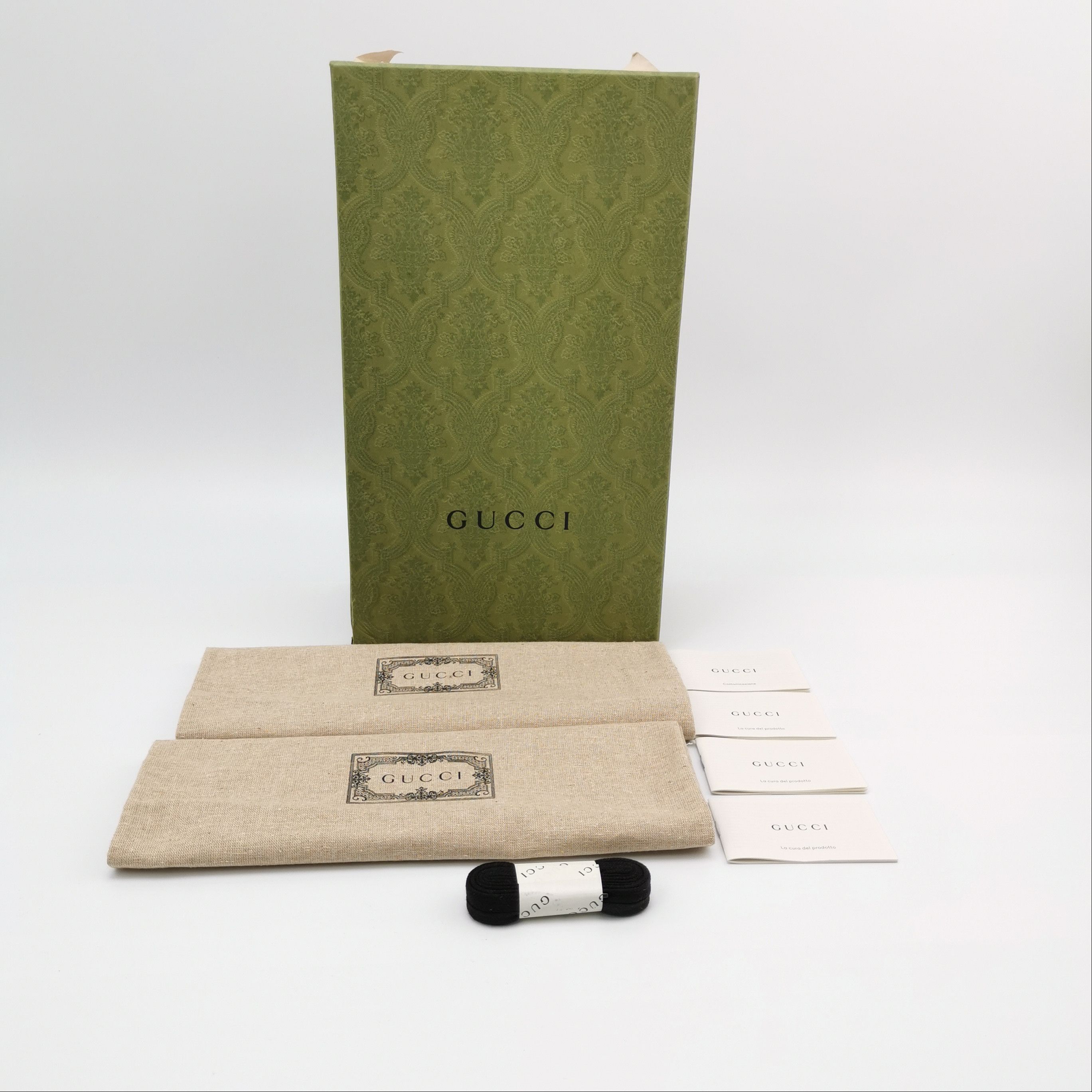 Gucci Gucci Women 8-5 Lowtop Sneakers Size US 8.5 / IT 38.5 - 6 Thumbnail