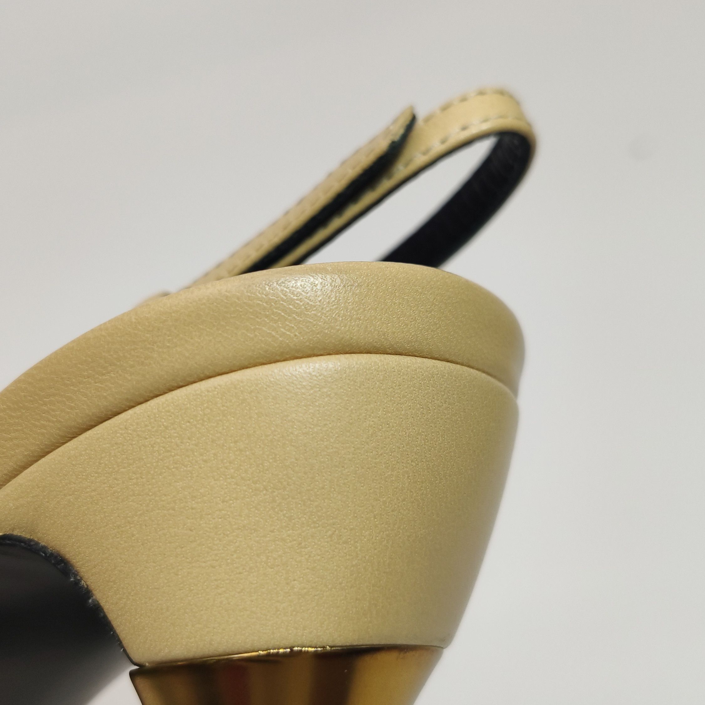 Gucci Gucci Women 6 Heels Size US 6 / IT 36 - 10 Thumbnail