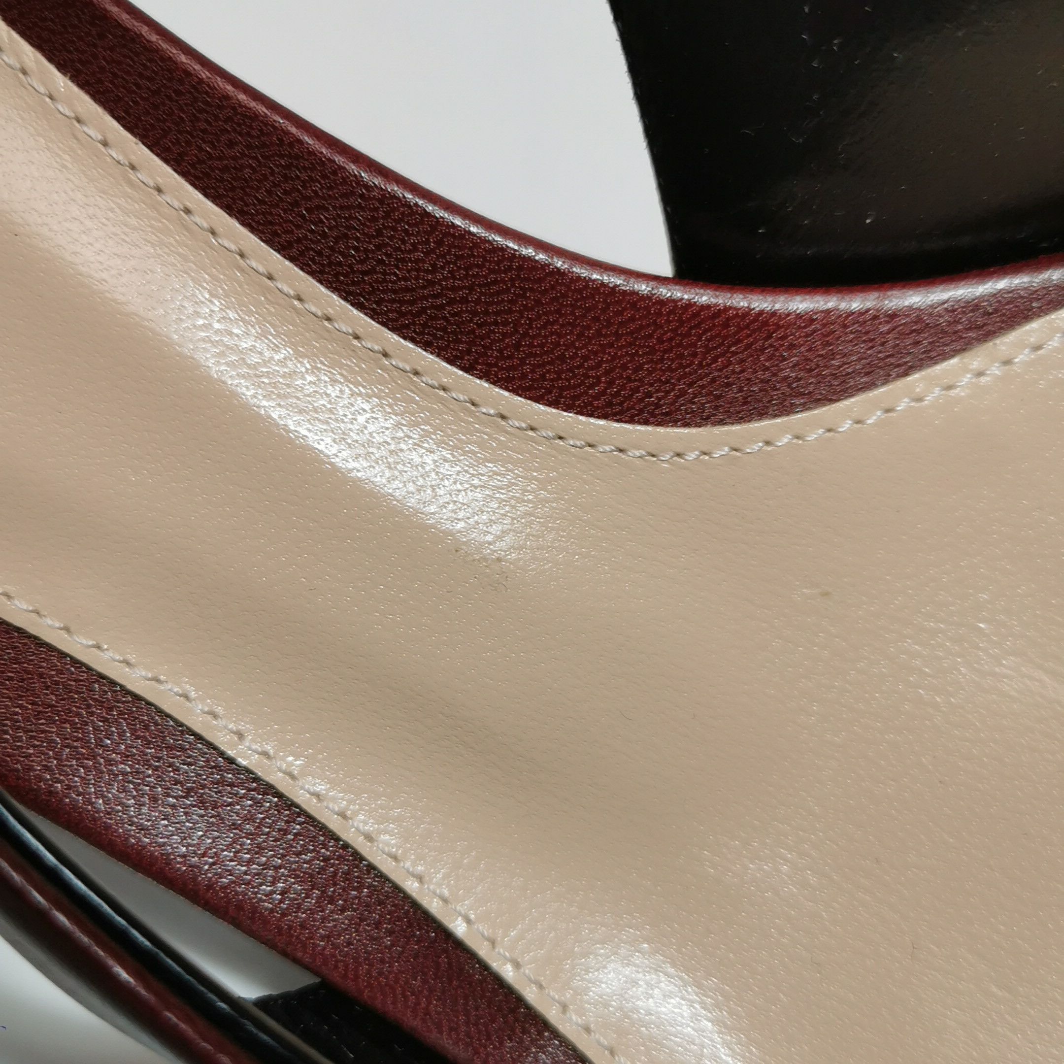 Gucci Gucci Women 7-5 Flats Size US 7.5 / IT 37.5 - 10 Thumbnail