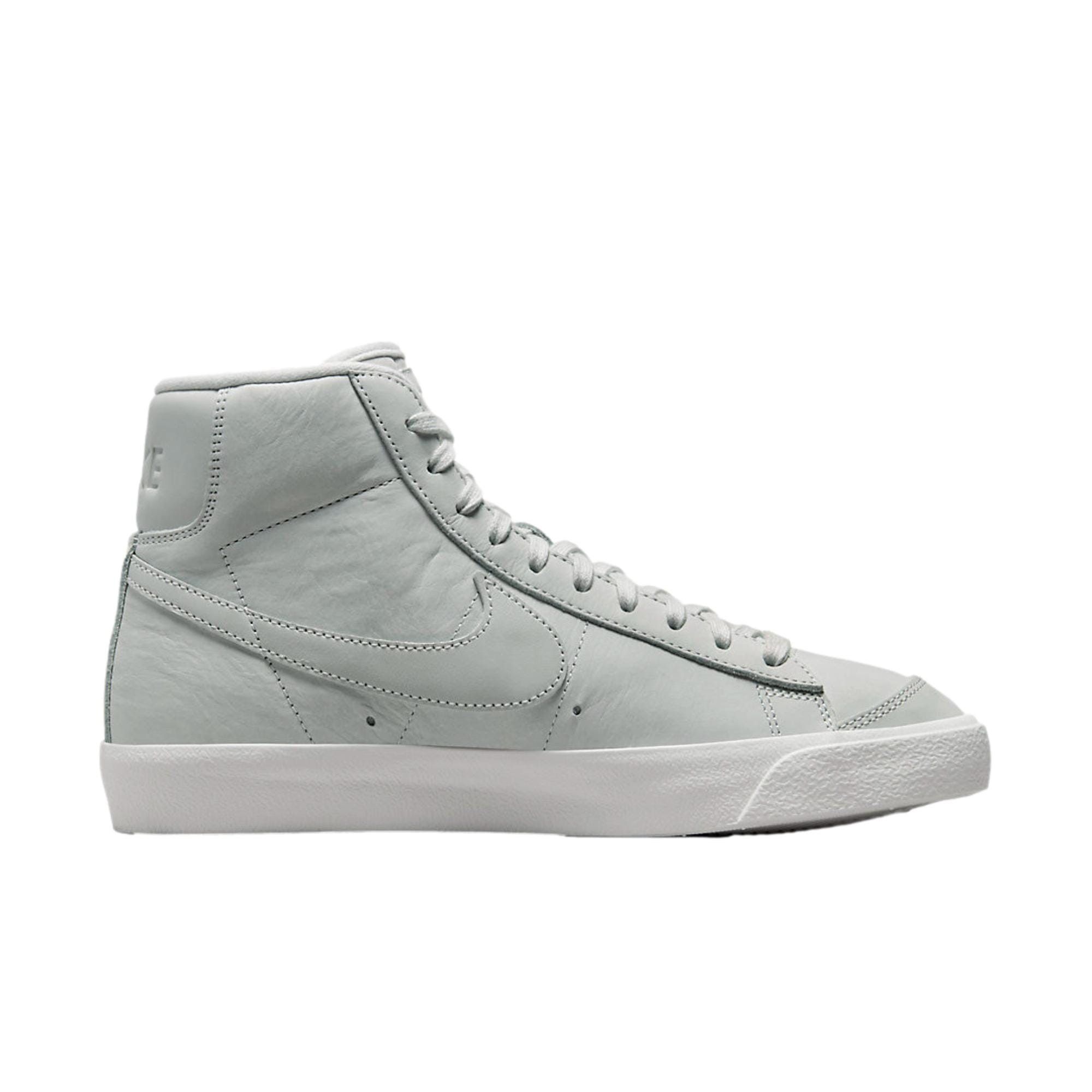 Nike Blazer Mid PRM MF Photon Dust / Summit White DQ7572-001 Size US 6 / IT 36 - 3 Thumbnail