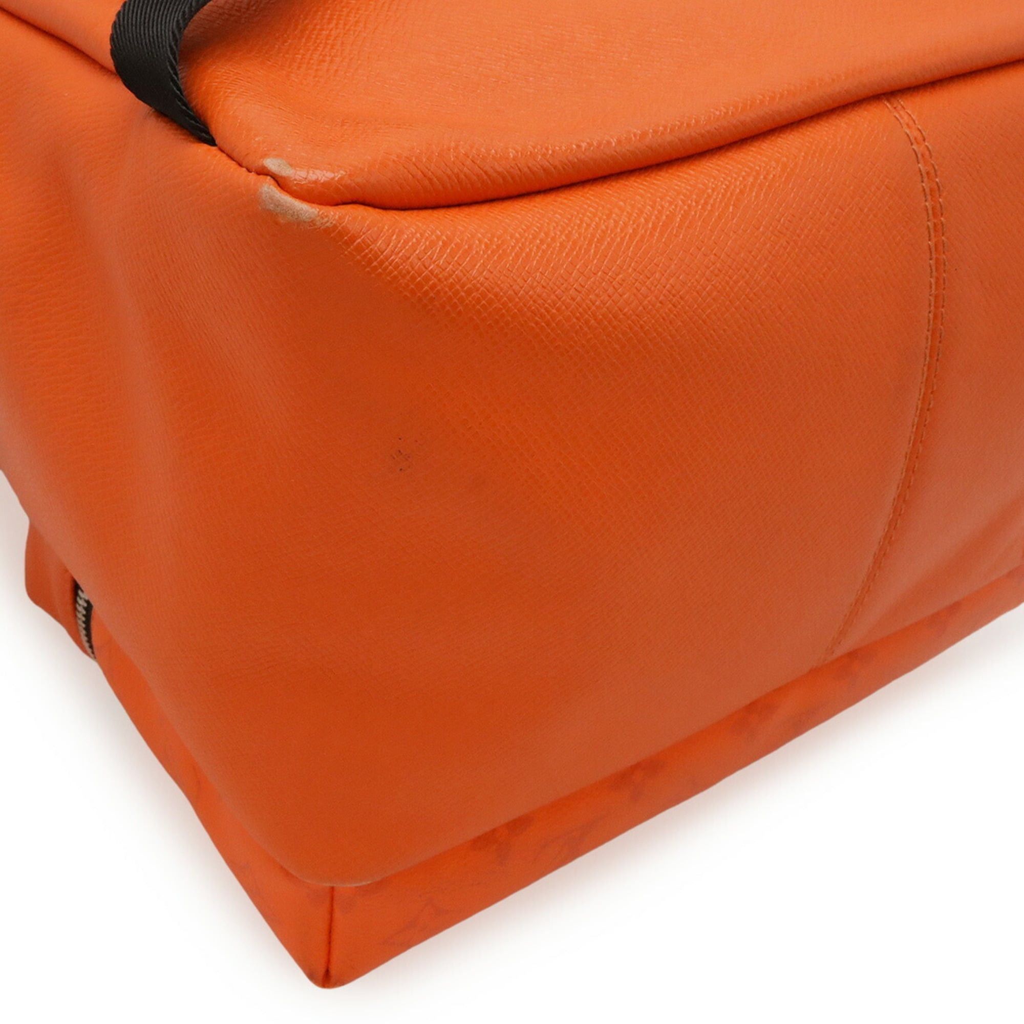 Louis Vuitton Louis Vuitton Taigarama Monogram Eclipse Discovery Backpack Rucksack Volcano Orange M30230 Size ONE SIZE - 4 Thumbnail