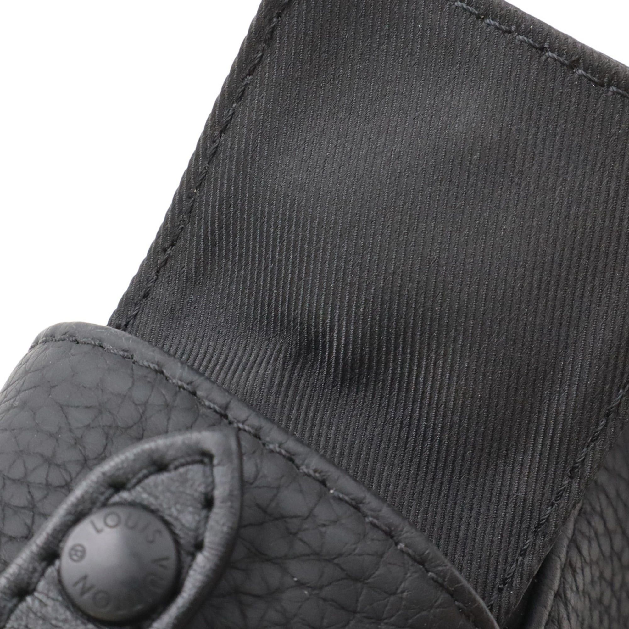 Louis Vuitton Louis Vuitton Taurillon Christopher XS Shoulder Bag Crossbody Sling Leather Noir Black M58495 Size ONE SIZE - 10 Thumbnail
