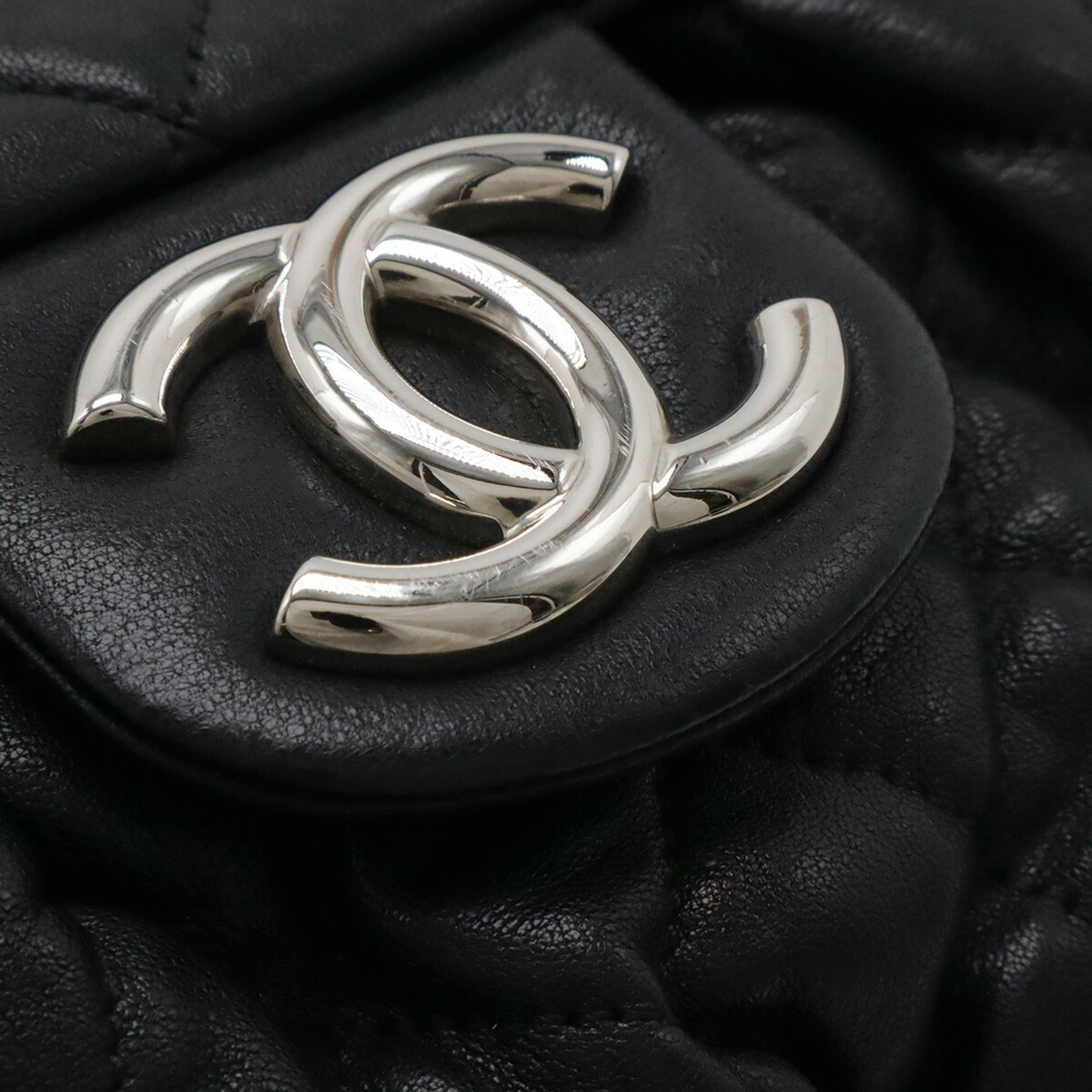 Chanel CHANEL Matelassé Chain Around Coco Mark Shoulder Bag, Leather, Black, A49889 Size ONE SIZE - 5 Thumbnail