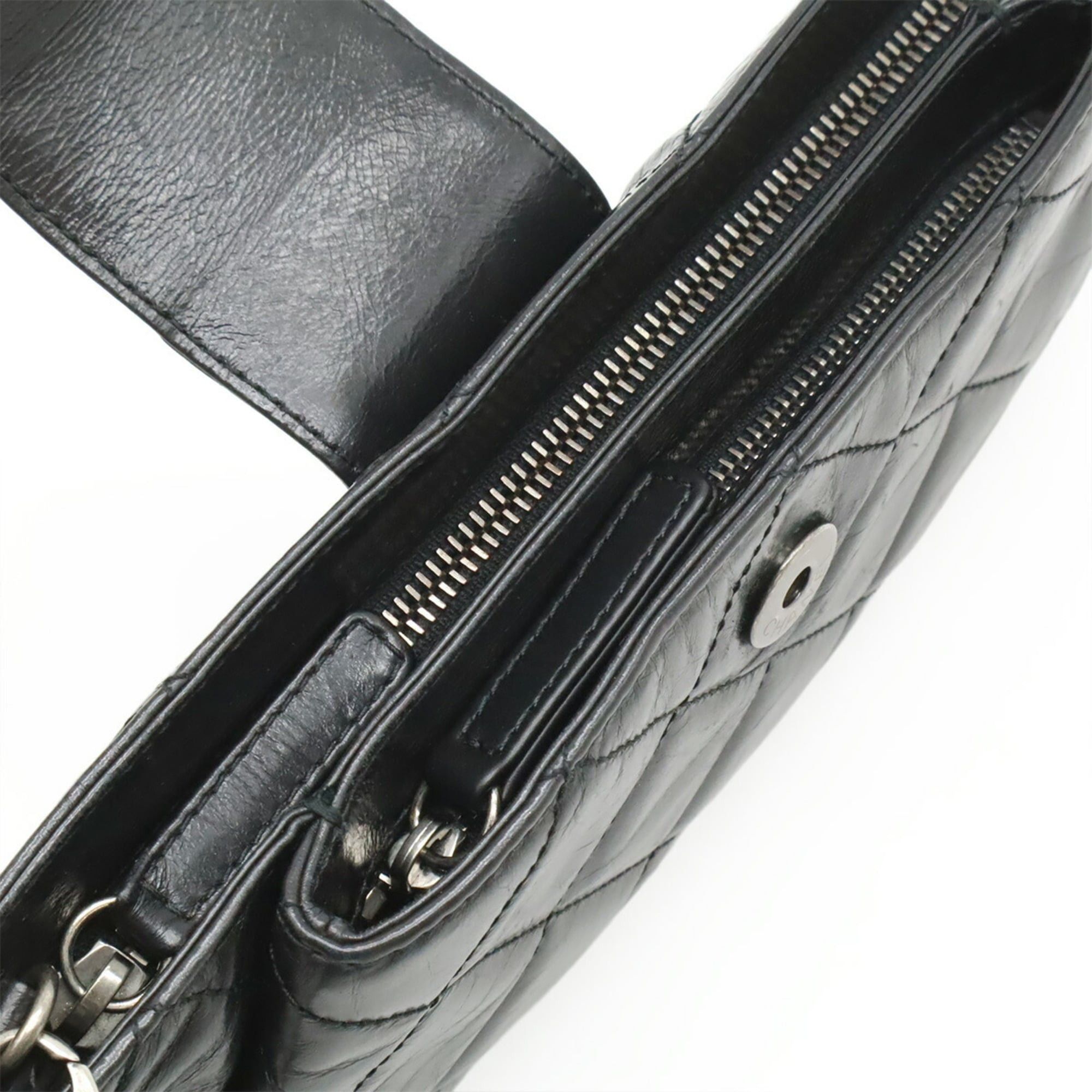 Chanel CHANEL Coco Pleats Mark Shoulder Bag Chain Leather Black Size ONE SIZE - 7 Thumbnail