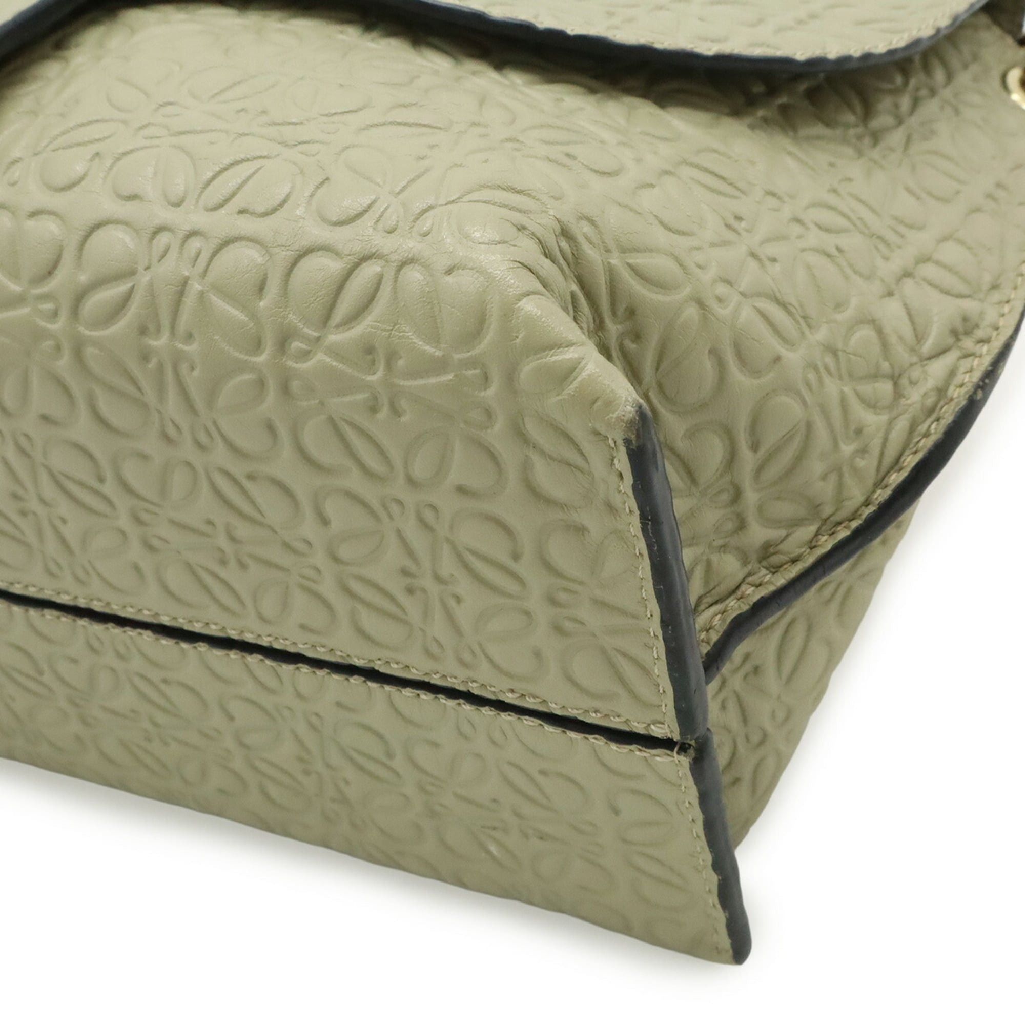 Loewe LOEWE Repeat Anagram Avenue Chain Shoulder Bag, Leather, Sand Beige, 310.89.N49 Size ONE SIZE - 4 Thumbnail