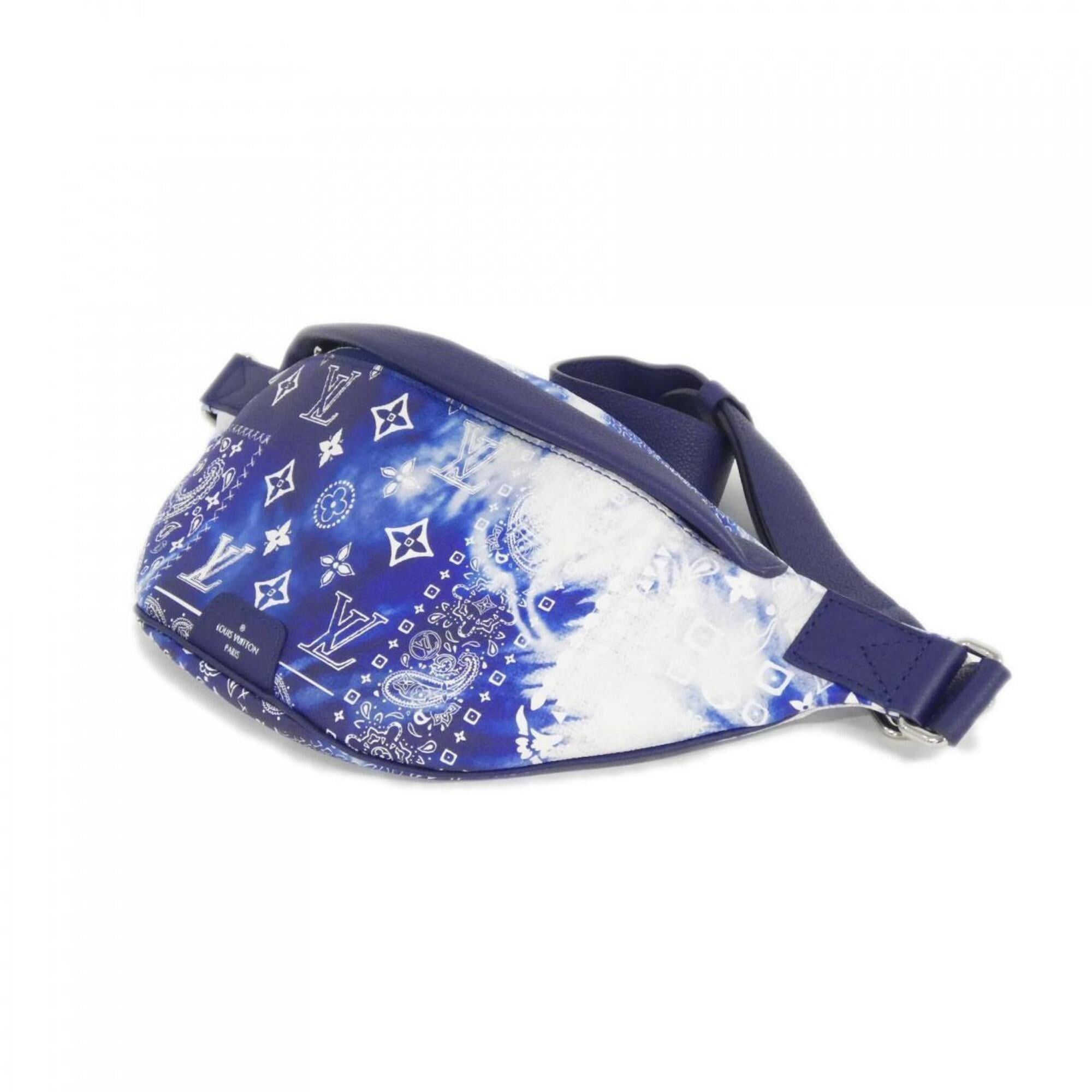 Louis Vuitton Louis Vuitton Monogram Bandana Discovery Bumbag PM M20587 Shoulder Bag Size ONE SIZE - 3 Thumbnail
