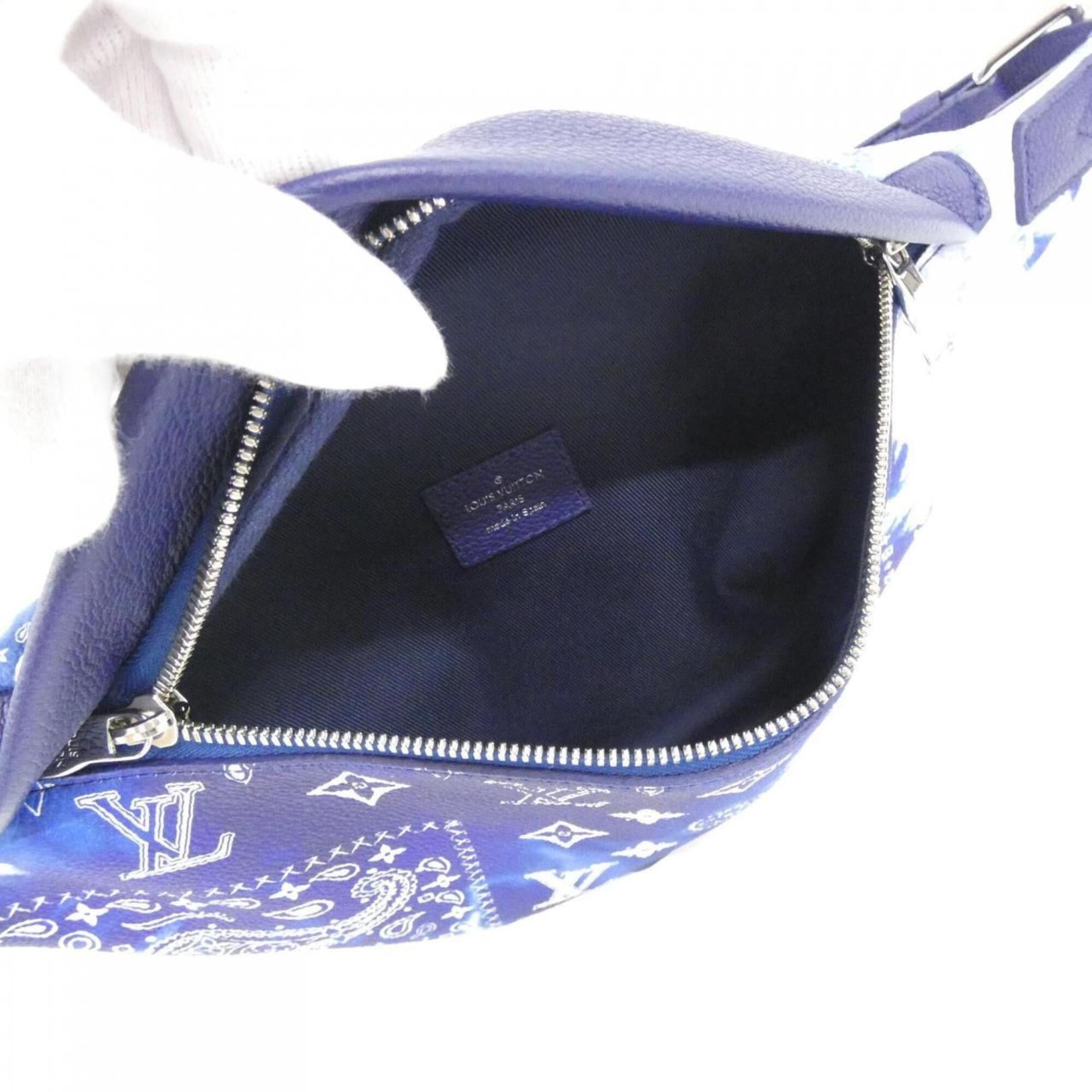 Louis Vuitton Louis Vuitton Monogram Bandana Discovery Bumbag PM M20587 Shoulder Bag Size ONE SIZE - 6 Thumbnail