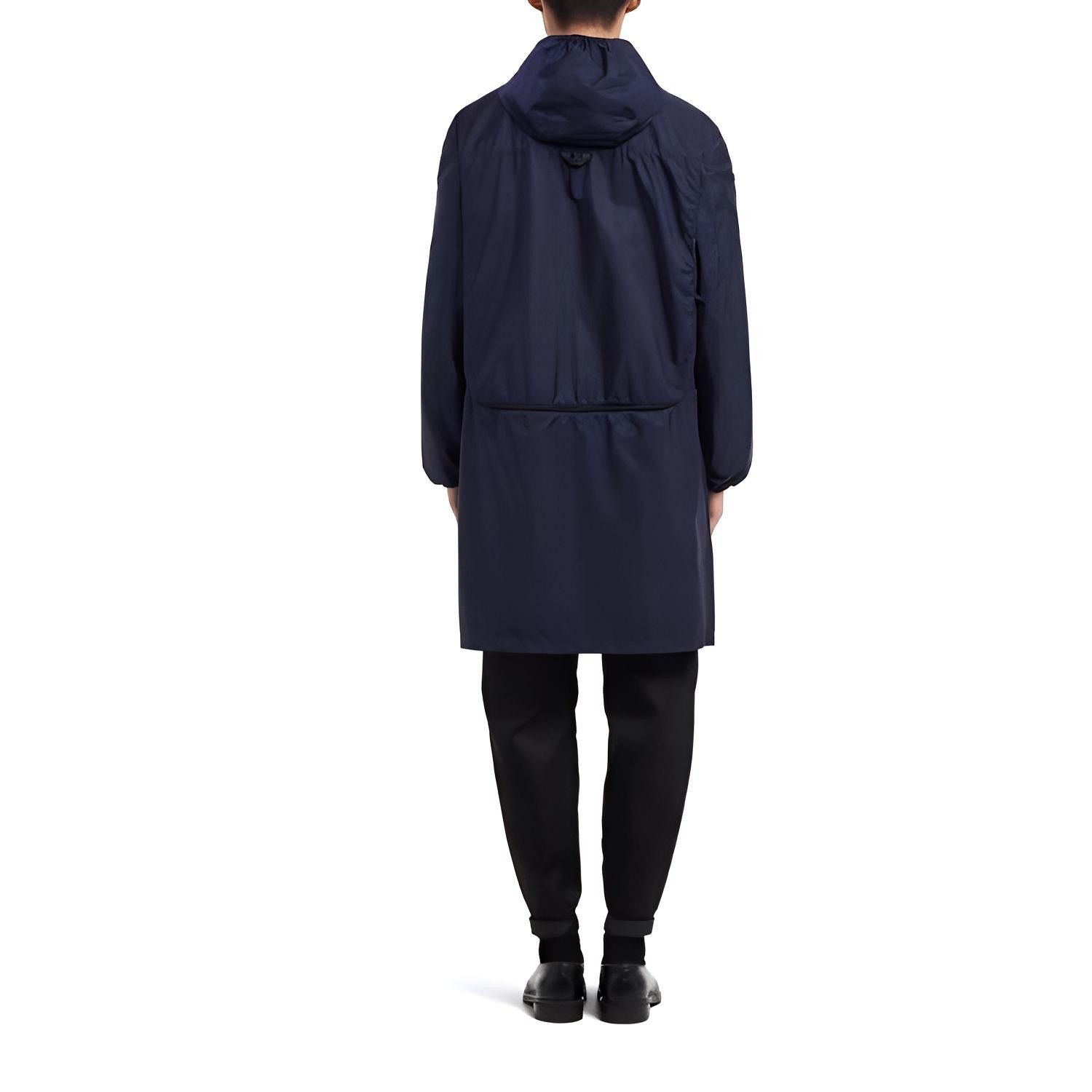 Prada Hooded Logo Plaque Jacket in Blue Size US M / EU 48-50 / 2 - 9 Thumbnail