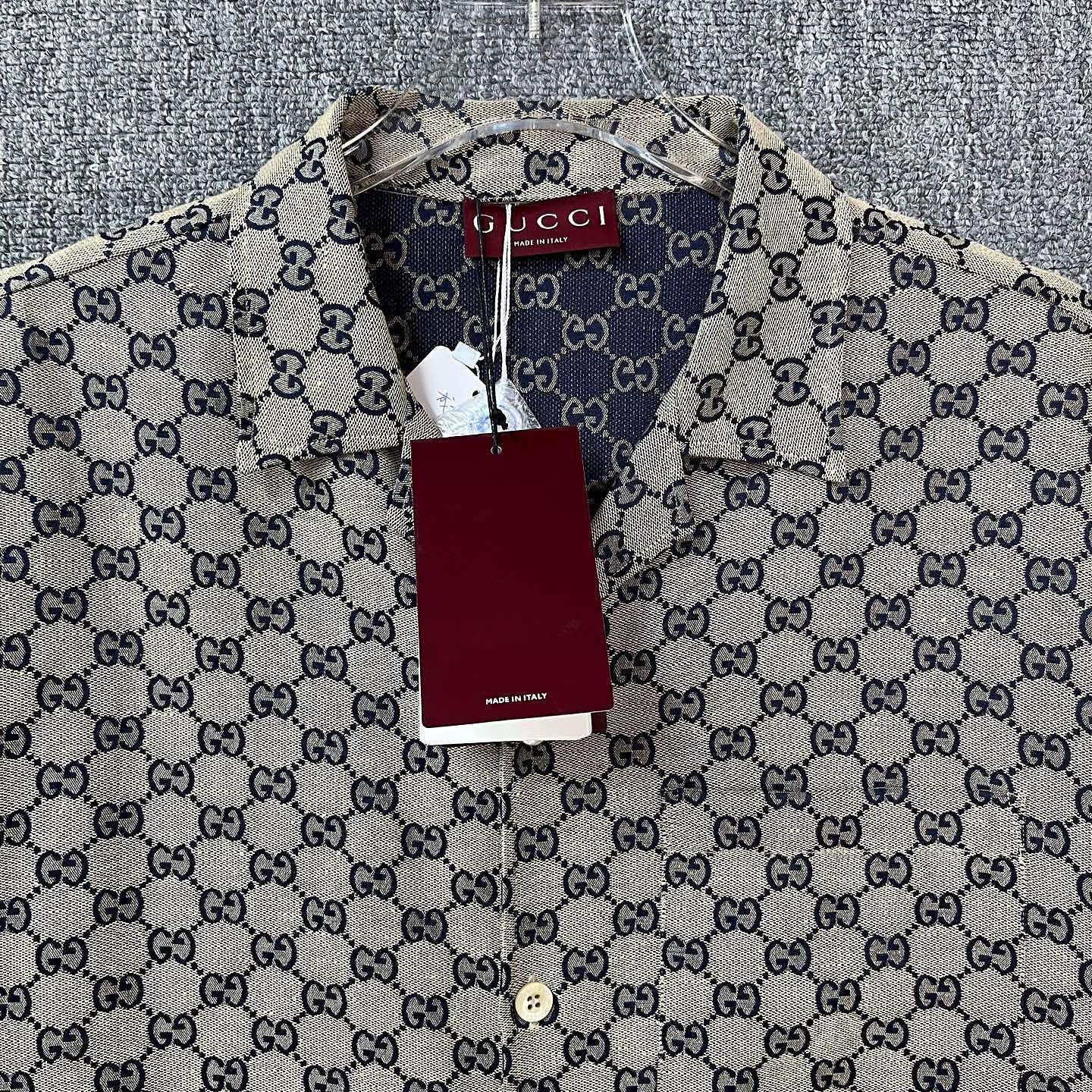 Gucci Logo Print Short Sleeve Shirt in Beige Size US L / EU 52-54 / 3 - 3 Thumbnail