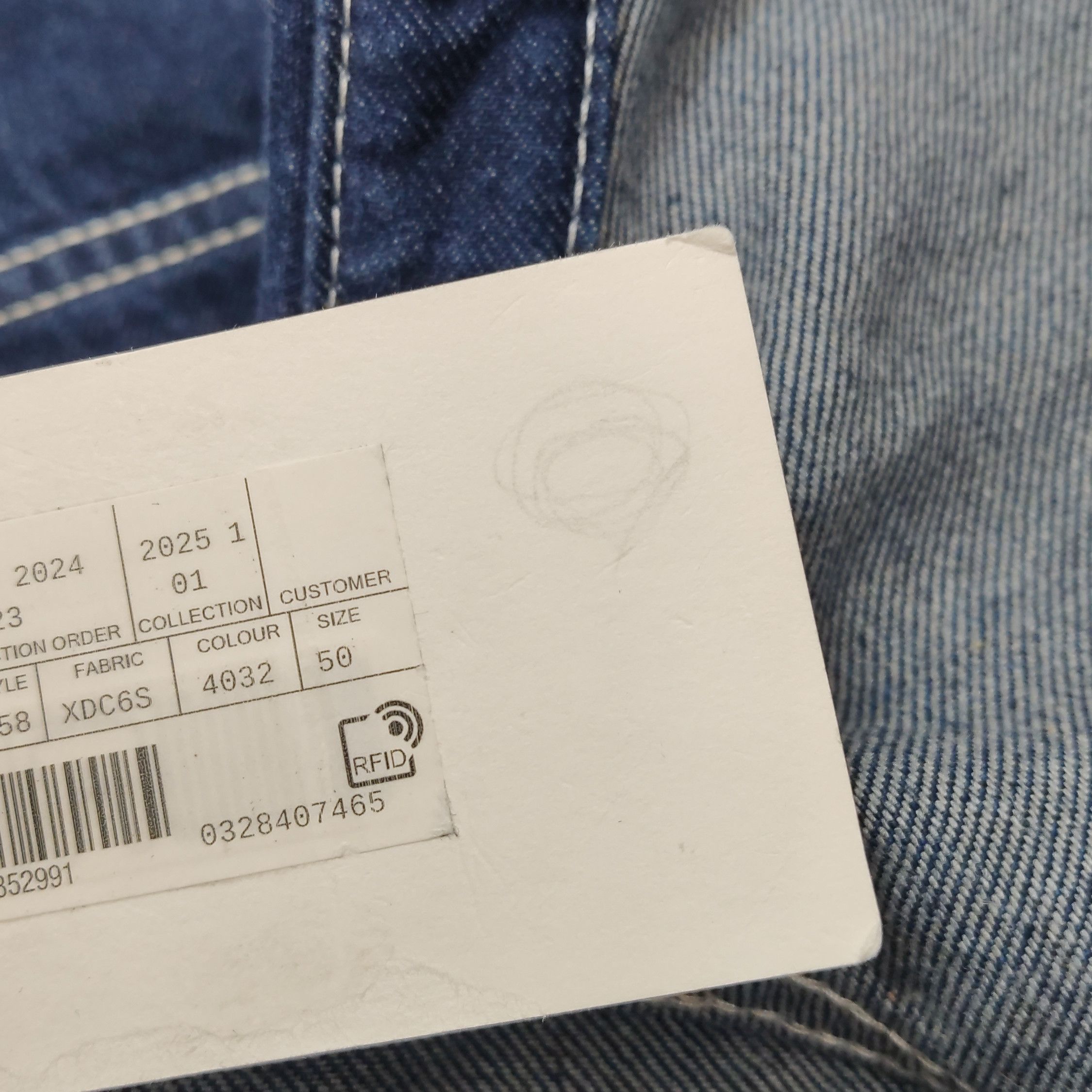 Gucci Denim Evolution Shirt in Blue Size US M / EU 48-50 / 2 - 10 Thumbnail