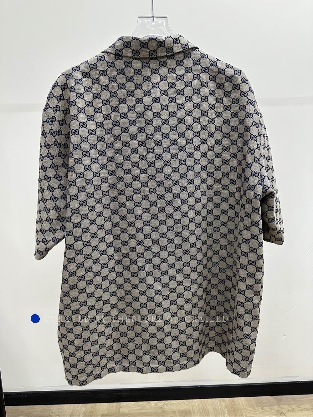 Gucci GG Logo Print Button-Up Shirt in Beige Size US L / EU 52-54 / 3 - 2 Thumbnail