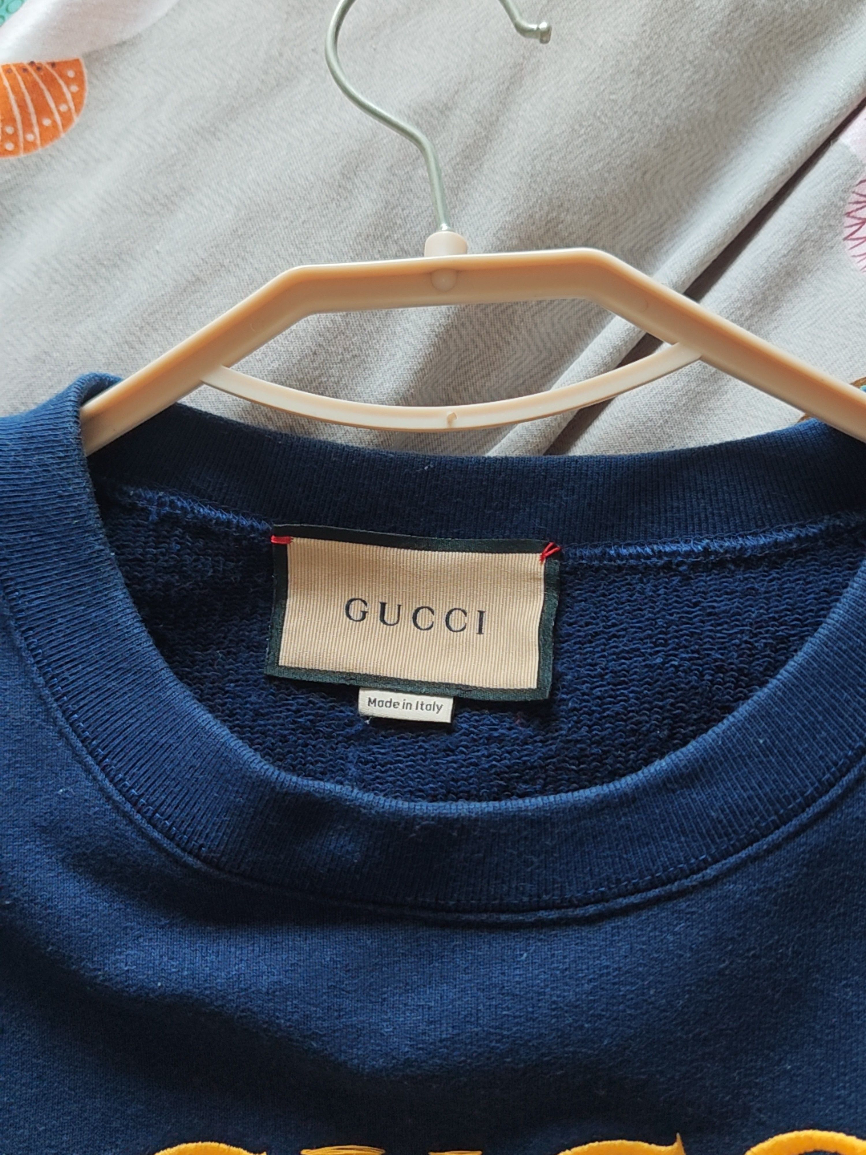 Gucci Heart Logo Sweatshirt in Blue Size US XS / EU 42 / 0 - 3 Thumbnail