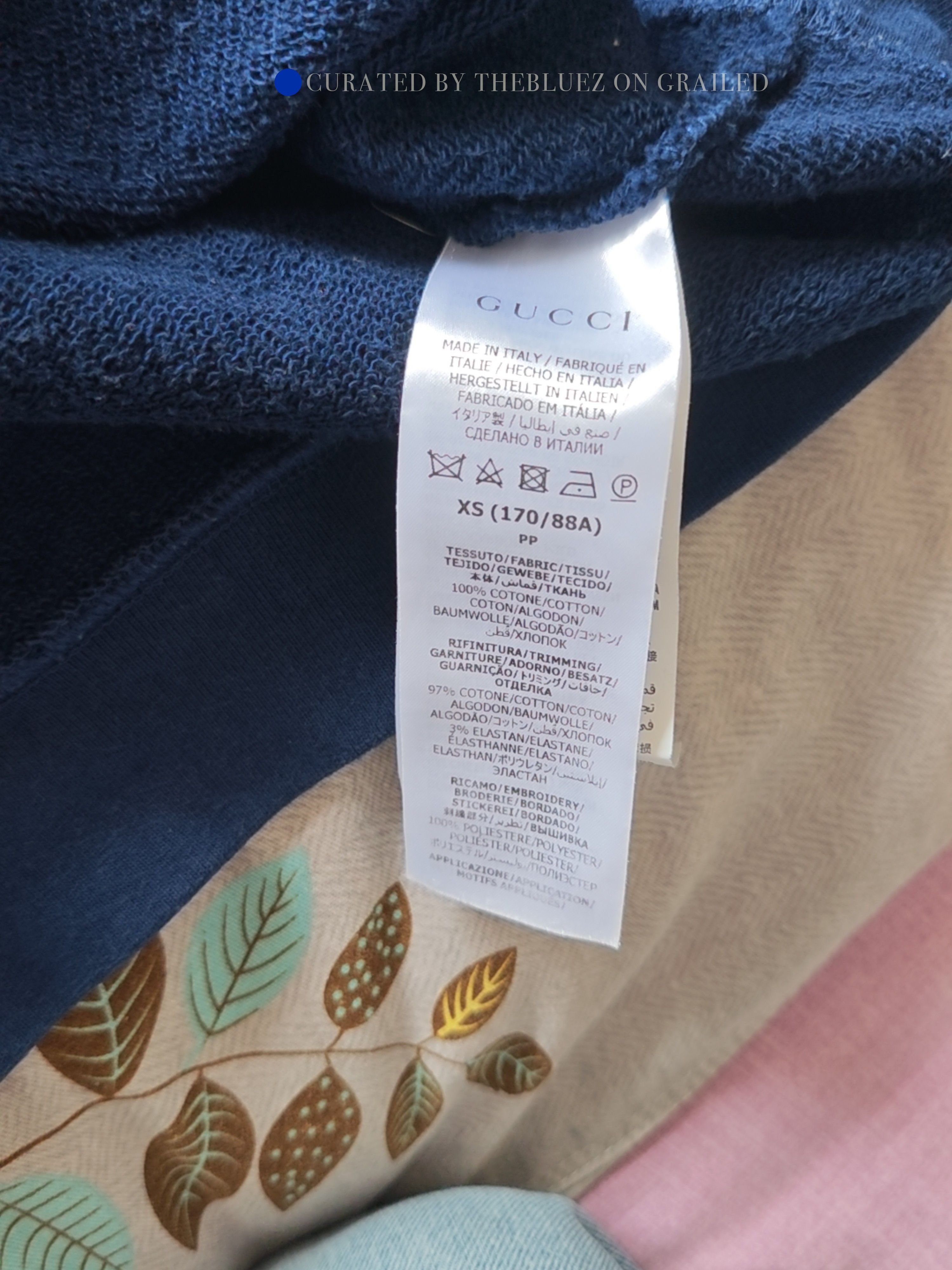 Gucci Heart Logo Sweatshirt in Blue Size US XS / EU 42 / 0 - 4 Thumbnail