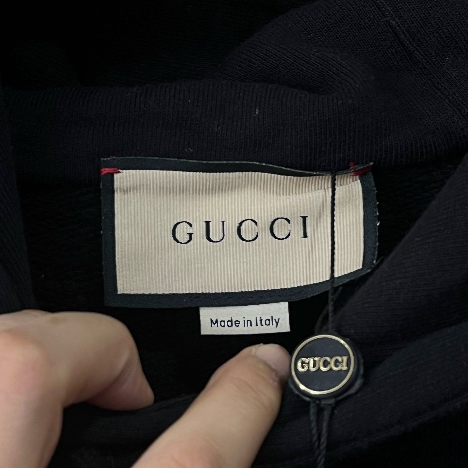 Gucci Logo Print Black Hoodie in Size M Size US M / EU 48-50 / 2 - 3 Thumbnail