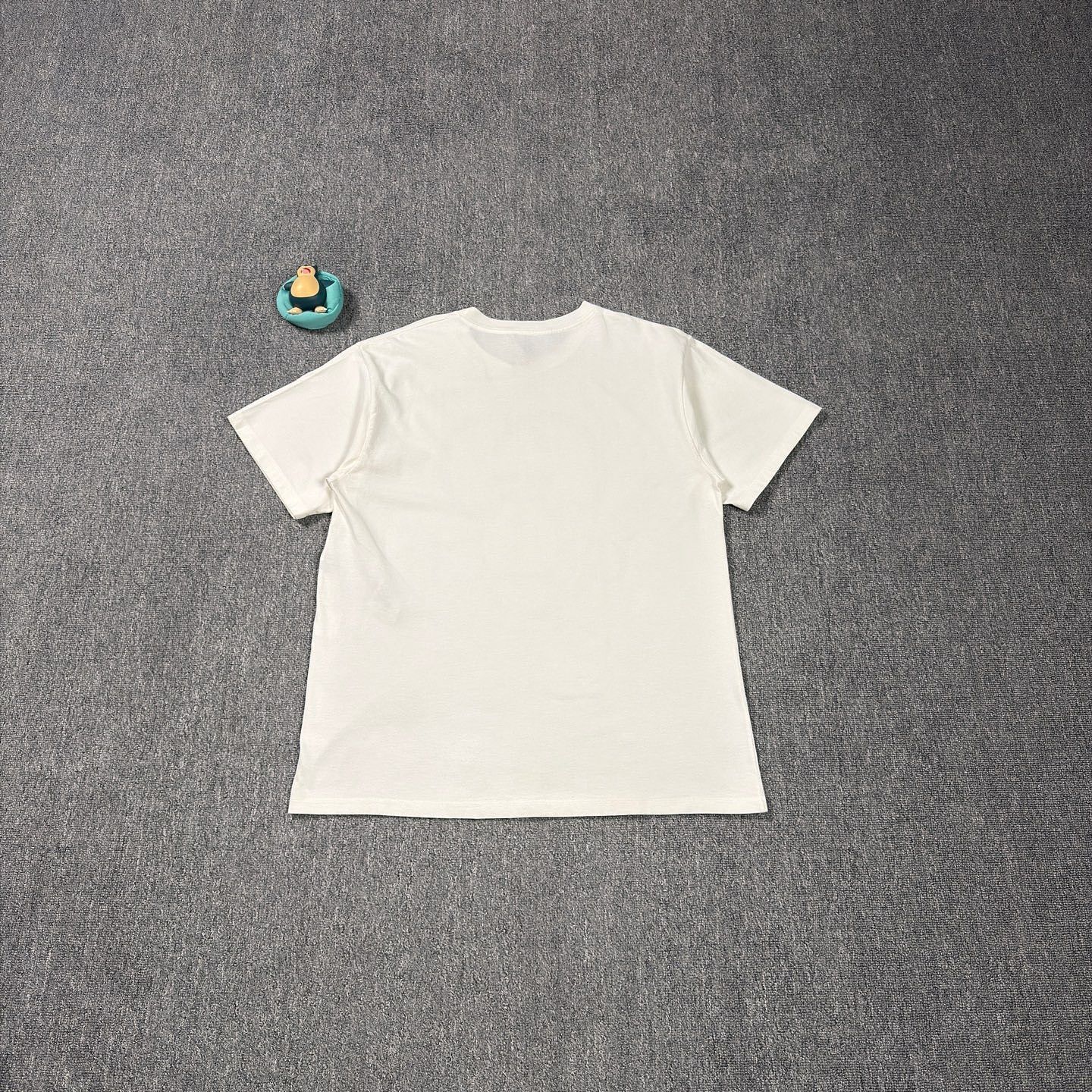 Gucci Doraemon Graphic T-Shirt in White Size US M / EU 48-50 / 2 - 2 Thumbnail