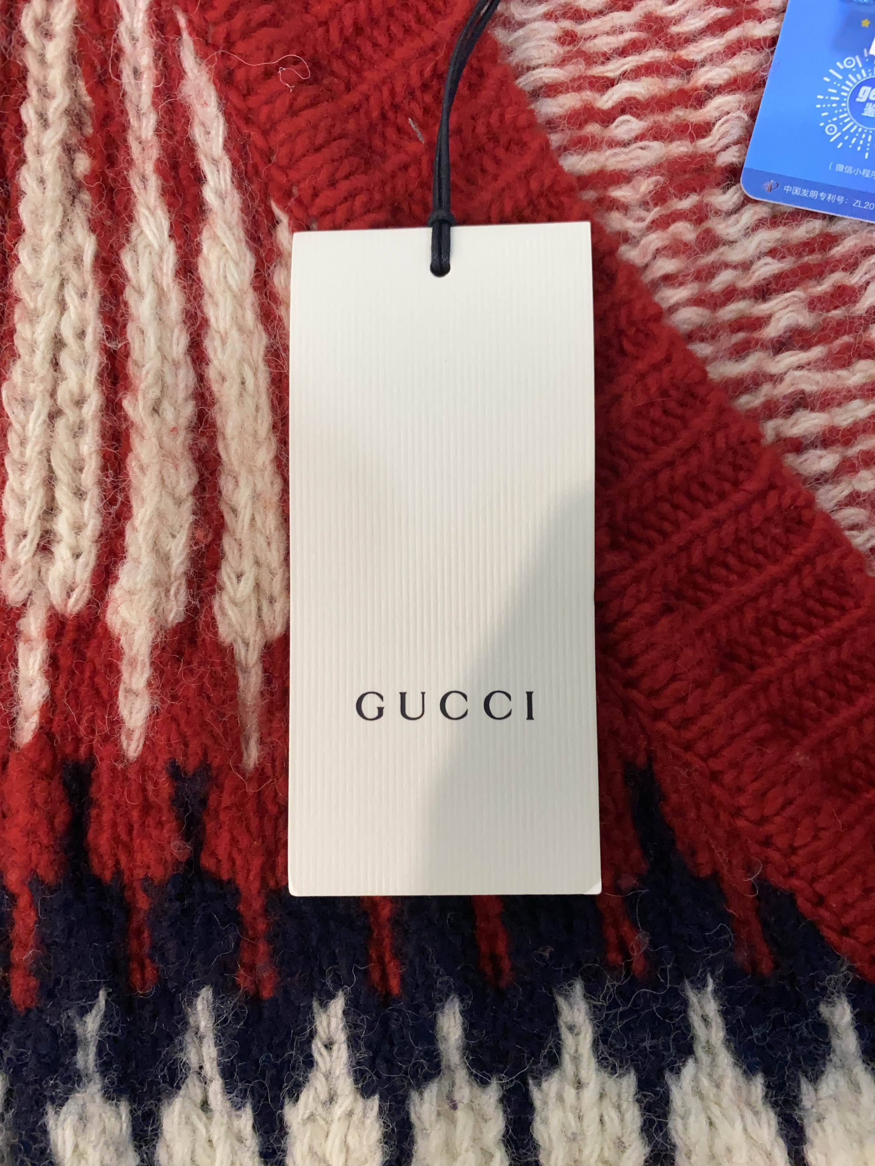 Gucci Red Jacquard Wool Cardigan in Size S Size US S / EU 44-46 / 1 - 5 Thumbnail