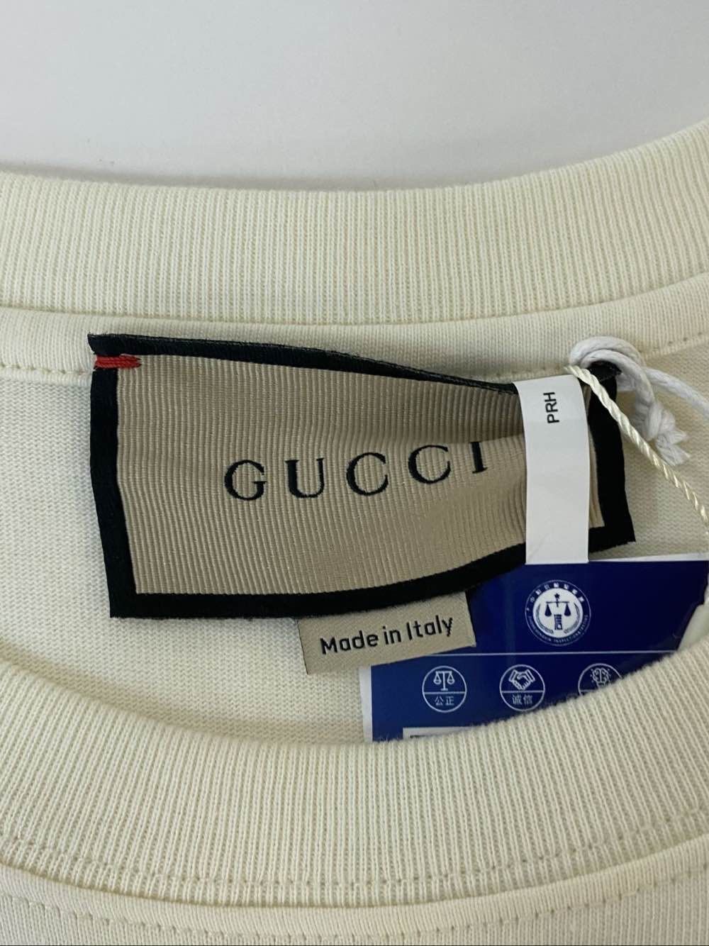 Gucci Blade Logo T-Shirt in Beige Size M Size US M / EU 48-50 / 2 - 3 Thumbnail