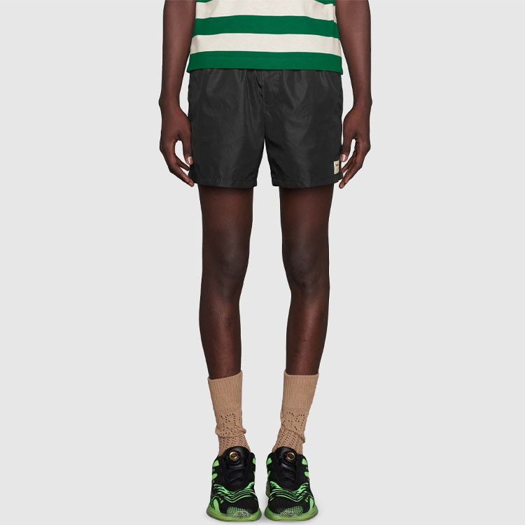 Gucci Logo Patch Nylon Shorts in Black Size US 28 / EU 44 - 7 Thumbnail