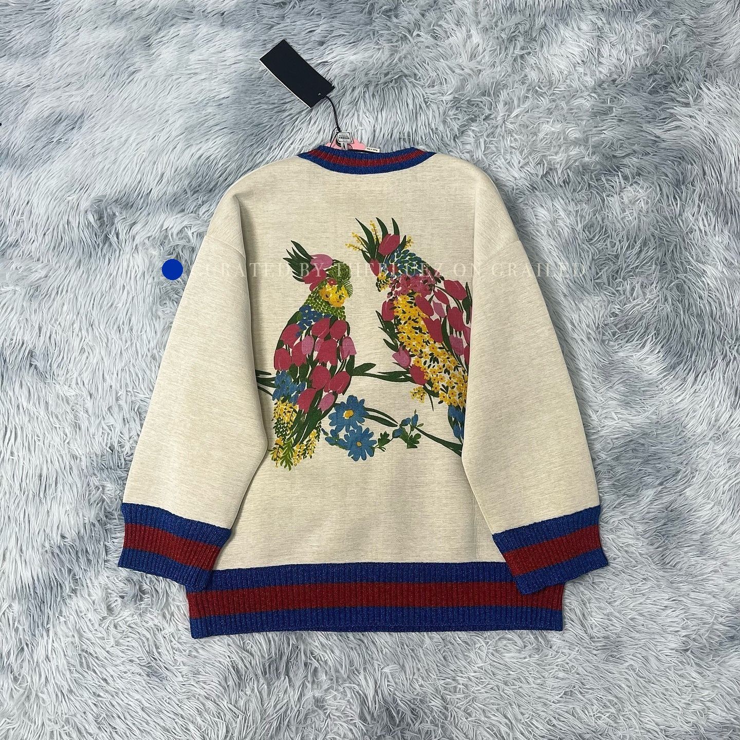Gucci Flower Heart Print Sweatshirt in Beige Size US XL / EU 56 / 4 - 2 Thumbnail