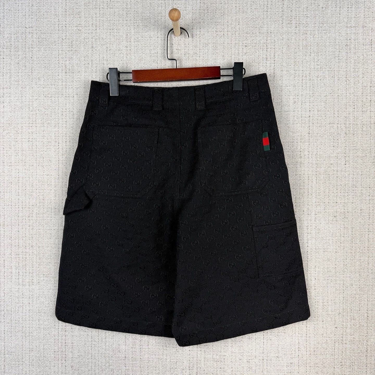 Gucci Canvas Logo Shorts in Black Size US 30 / EU 46 - 2 Thumbnail