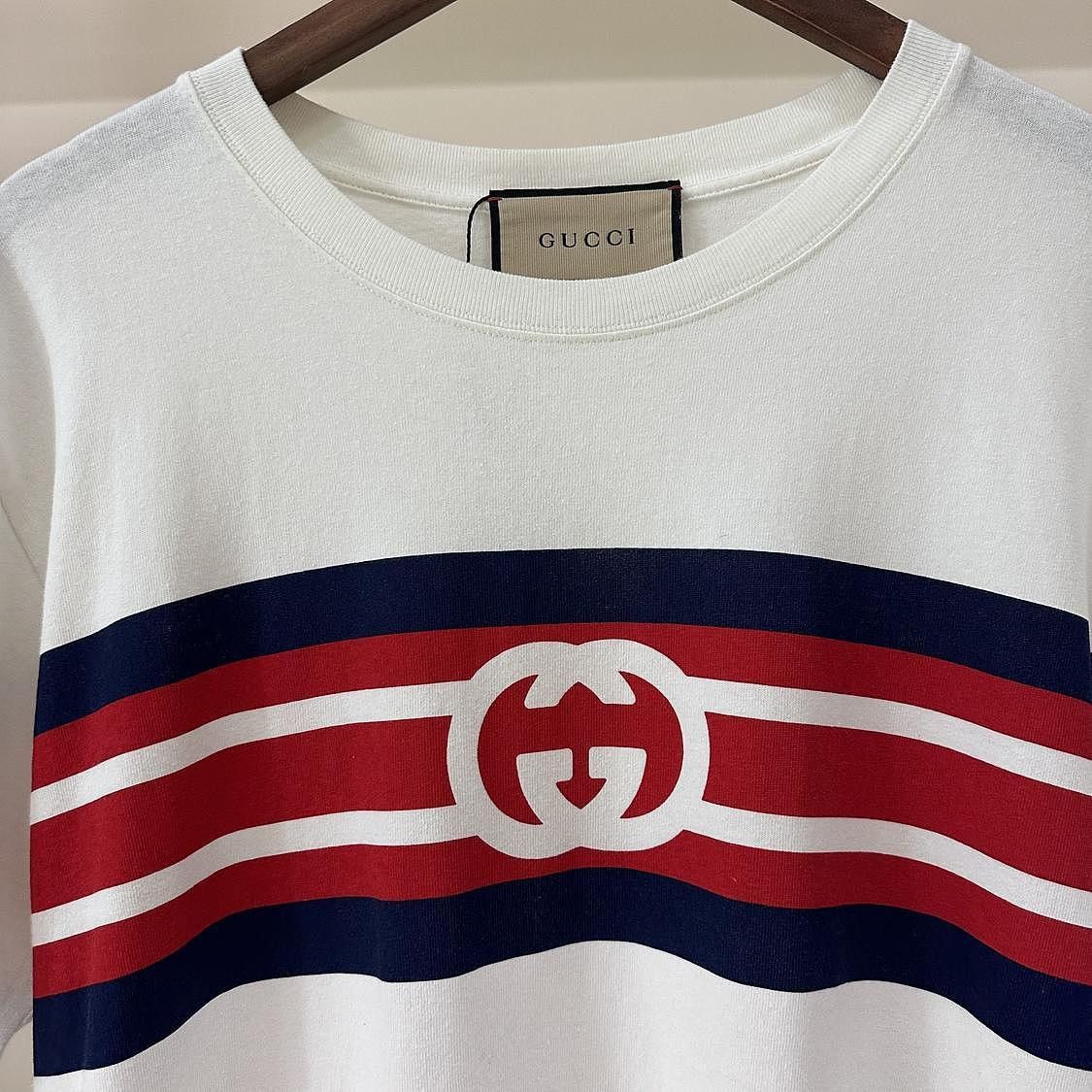 Gucci Logo Stripe T-Shirt in White, Size M Size US M / EU 48-50 / 2 - 7 Thumbnail