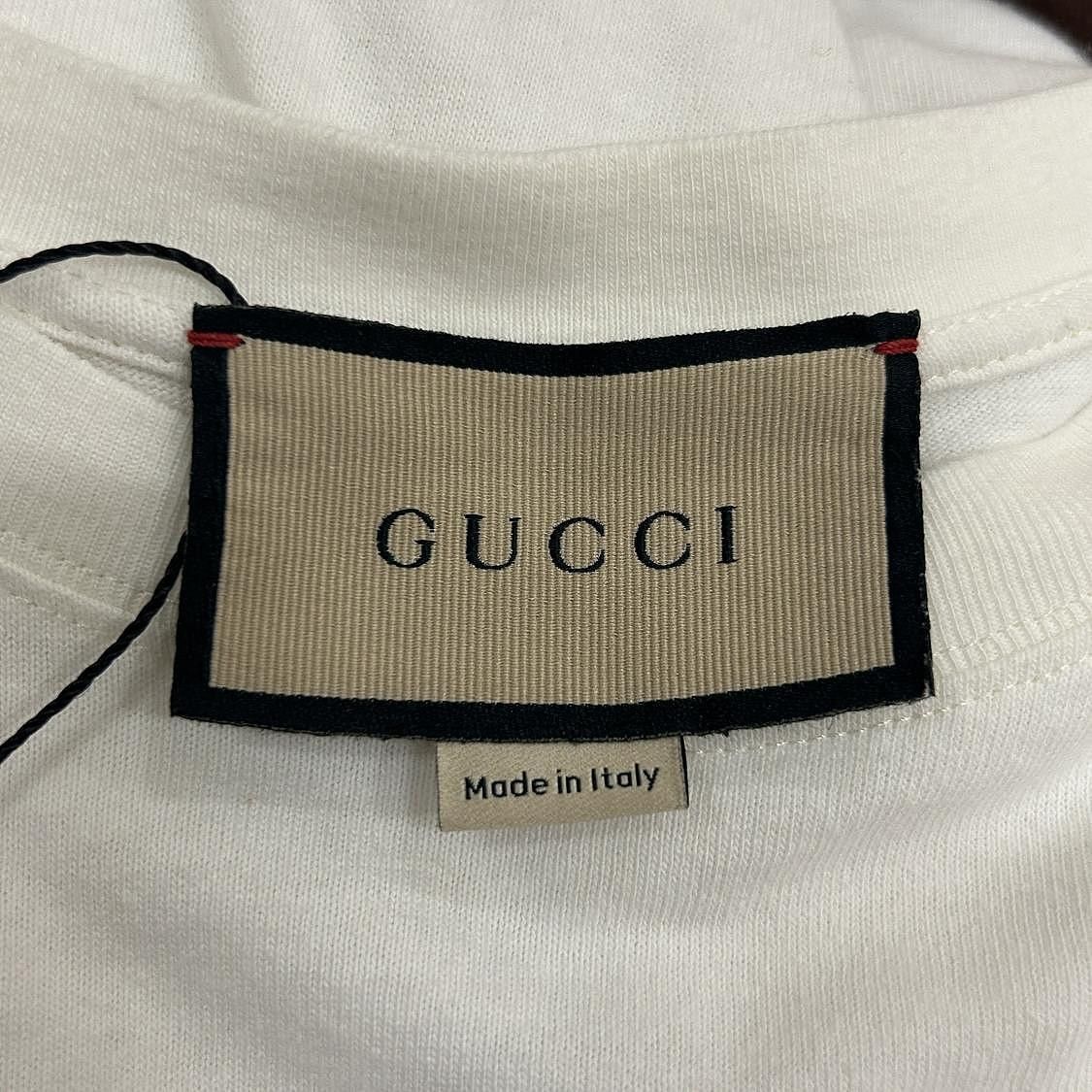 Gucci Logo Stripe T-Shirt in White, Size M Size US M / EU 48-50 / 2 - 3 Thumbnail