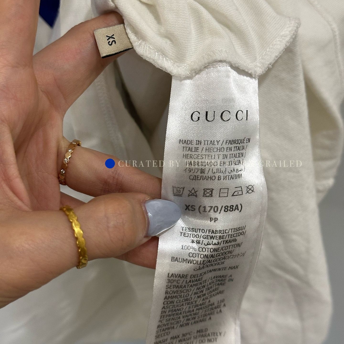 Gucci Custom Logo T-Shirt in White Size US XS / EU 42 / 0 - 4 Thumbnail