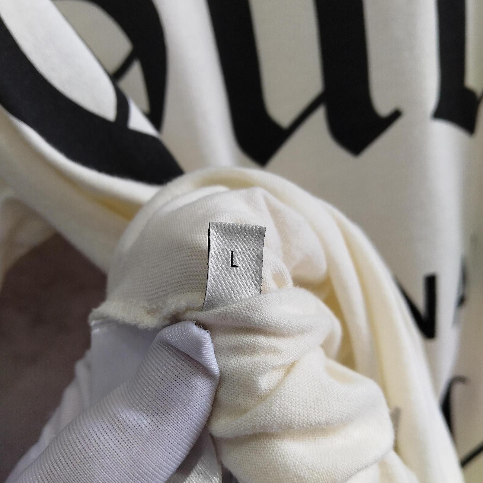 Gucci Vintage-Inspired Logo Graphic Tee Size US L / EU 52-54 / 3 - 5 Thumbnail