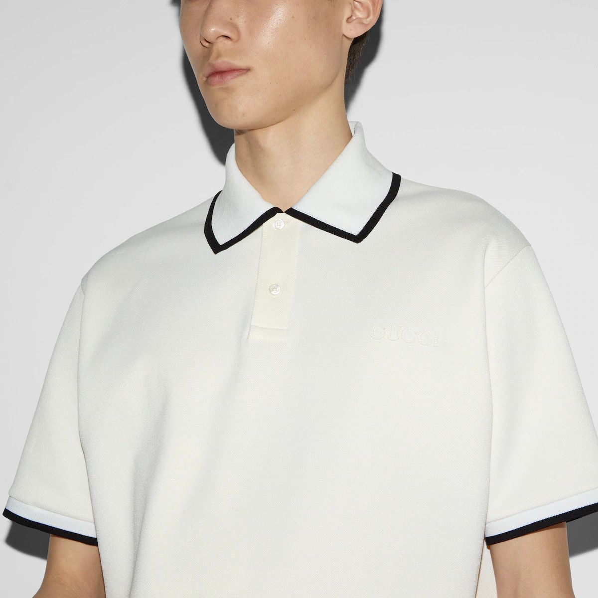 Gucci Classic Embroidered Polo Shirt in White Size US M / EU 48-50 / 2 - 10 Thumbnail