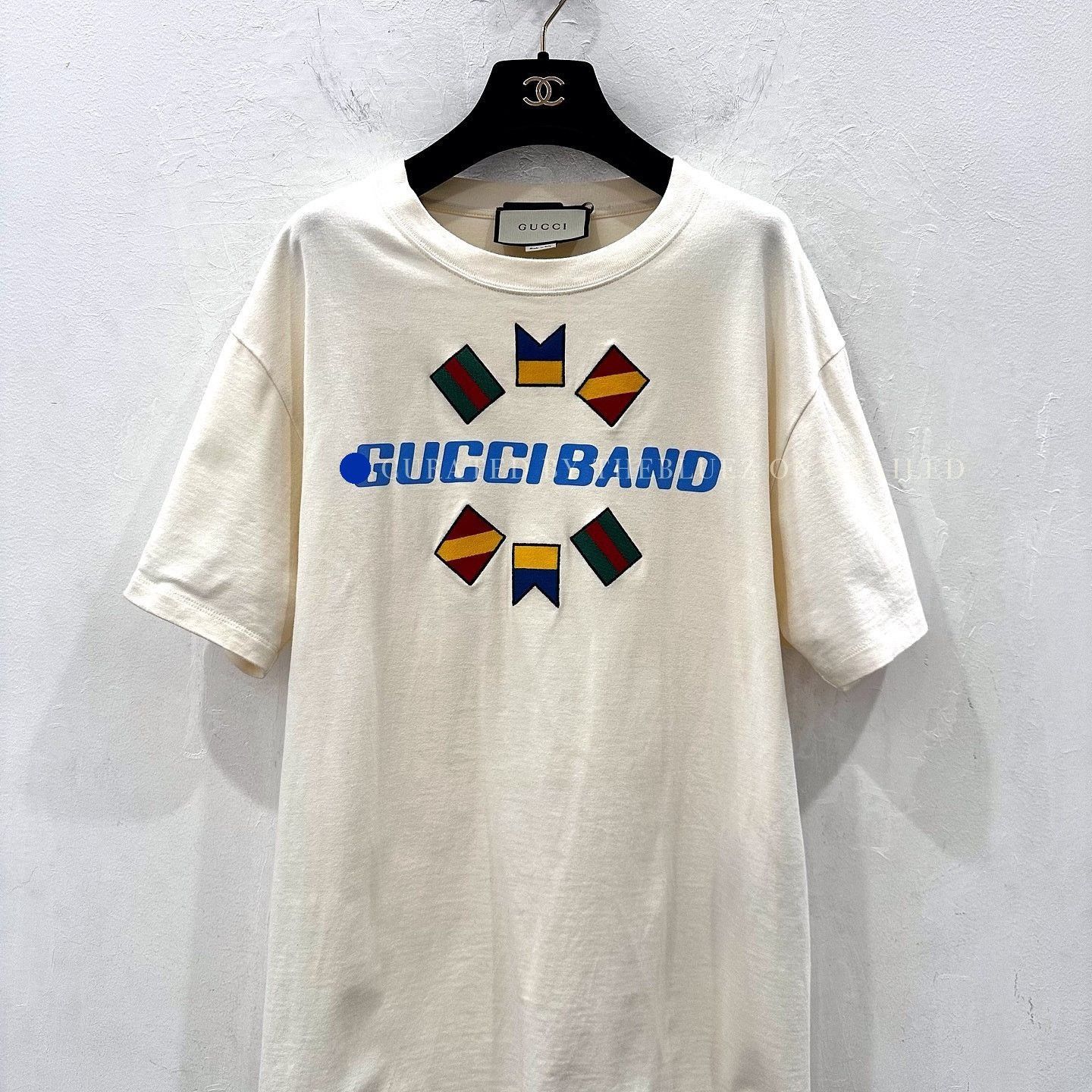 Gucci Graphic Band Logo T-Shirt in White Size US XS / EU 42 / 0 - 7 Thumbnail