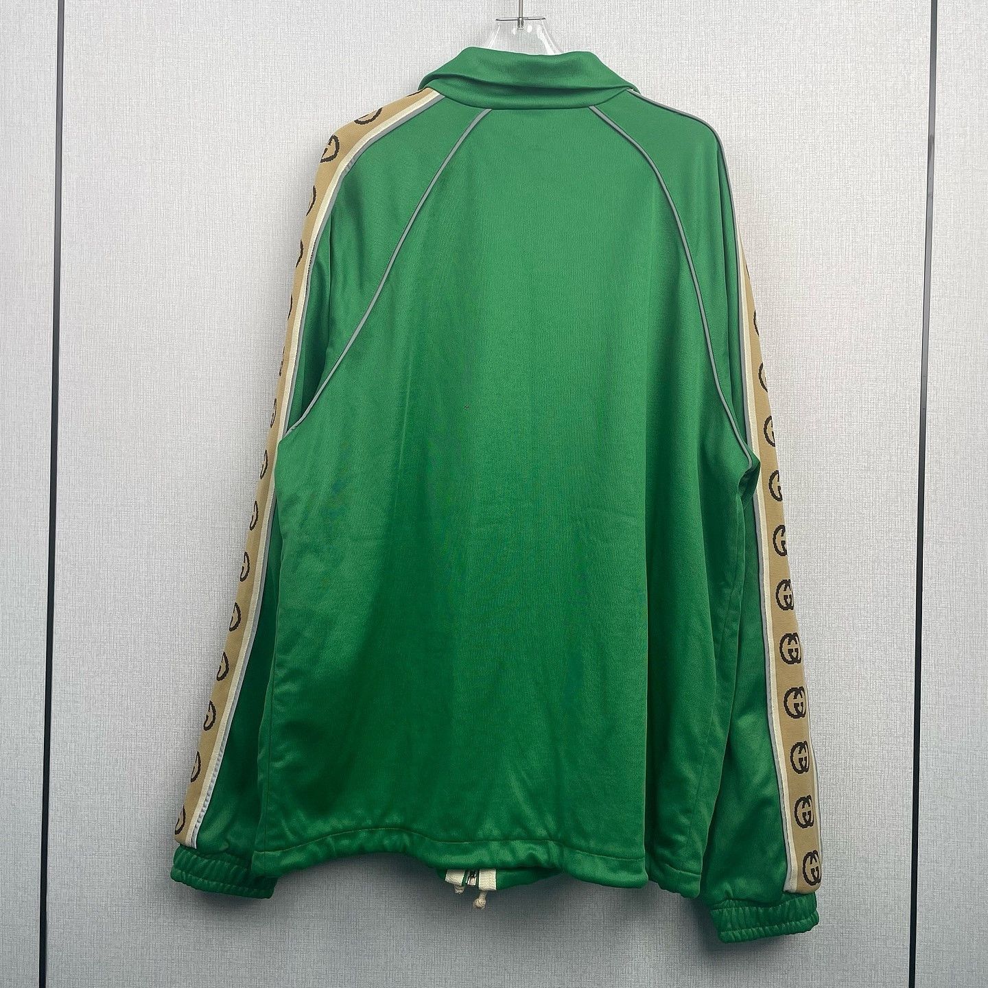 Gucci Logo Tape Track Jacket in Green Size US XL / EU 56 / 4 - 2 Thumbnail