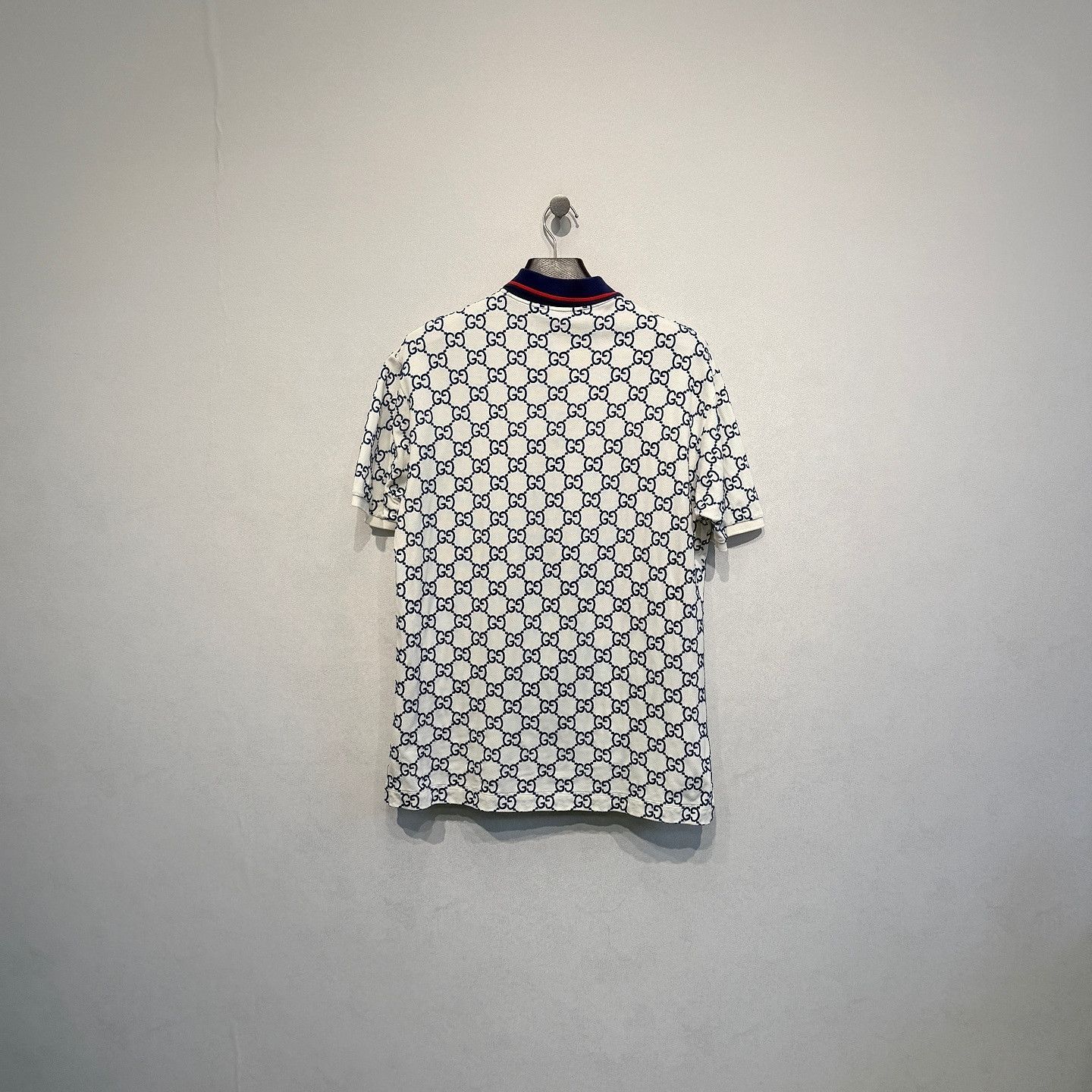 Gucci Classic Logo Polo in Minimalist White Size US L / EU 52-54 / 3 - 2 Thumbnail