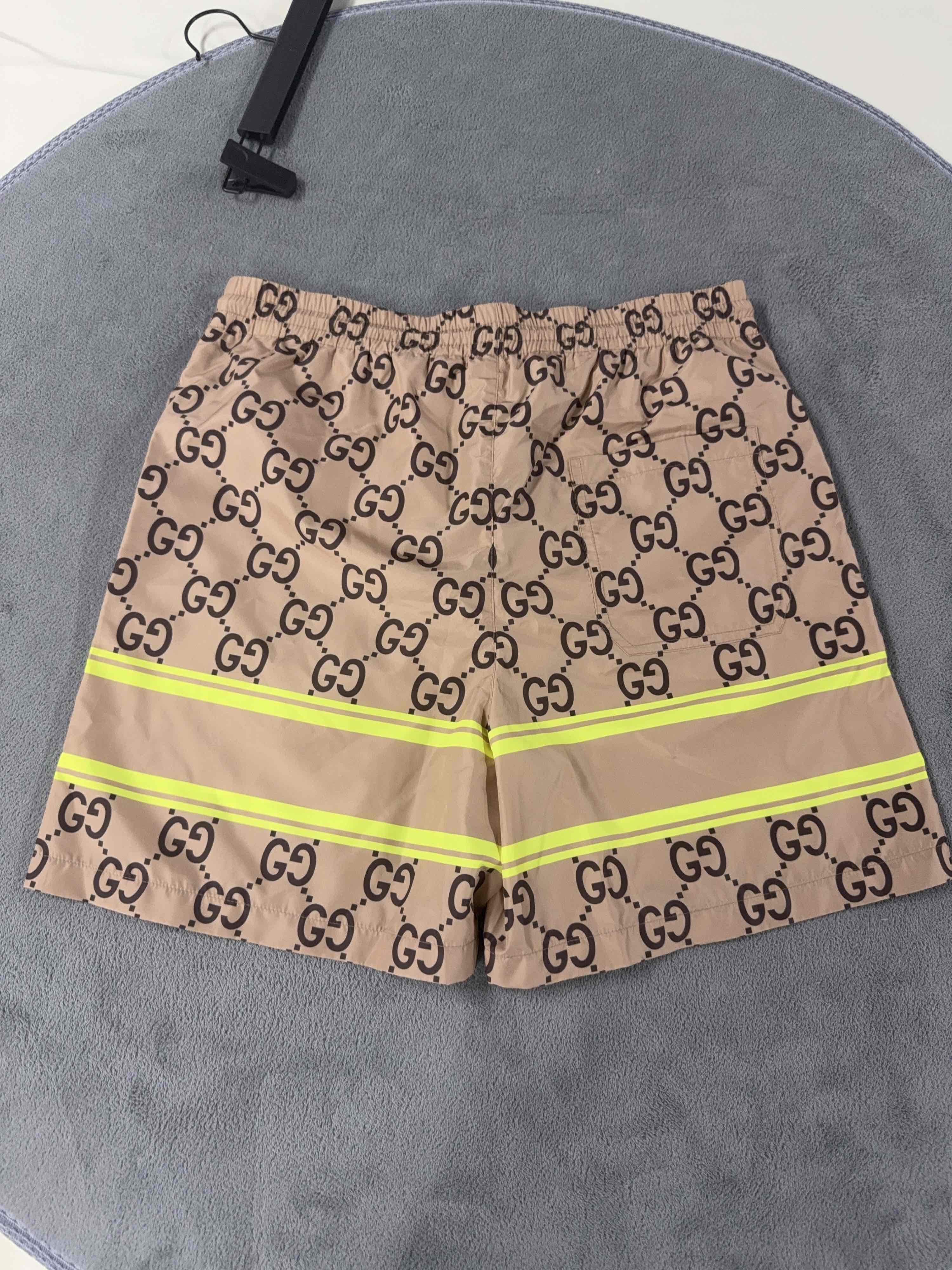 Gucci GG Logo Print Brown Shorts Size 30 Size US 30 / EU 46 - 2 Thumbnail