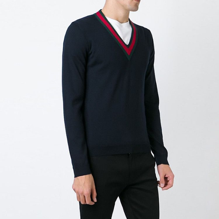 Gucci Black V-Neck Wool Sweater Size US L / EU 52-54 / 3 - 8 Thumbnail