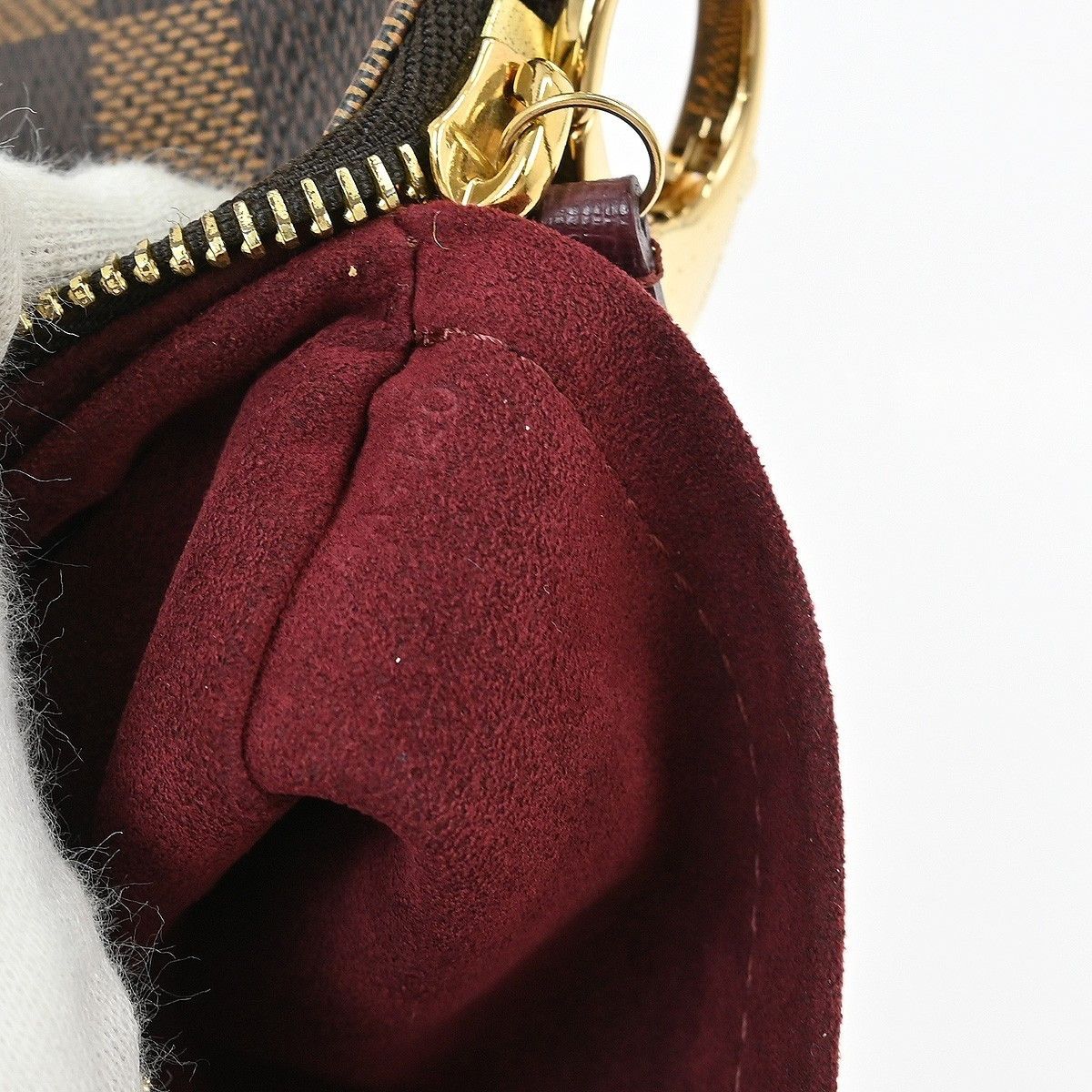 Louis Vuitton Louis Vuitton Milla Pochette Limited Edition Damier Size ONE SIZE - 5 Thumbnail