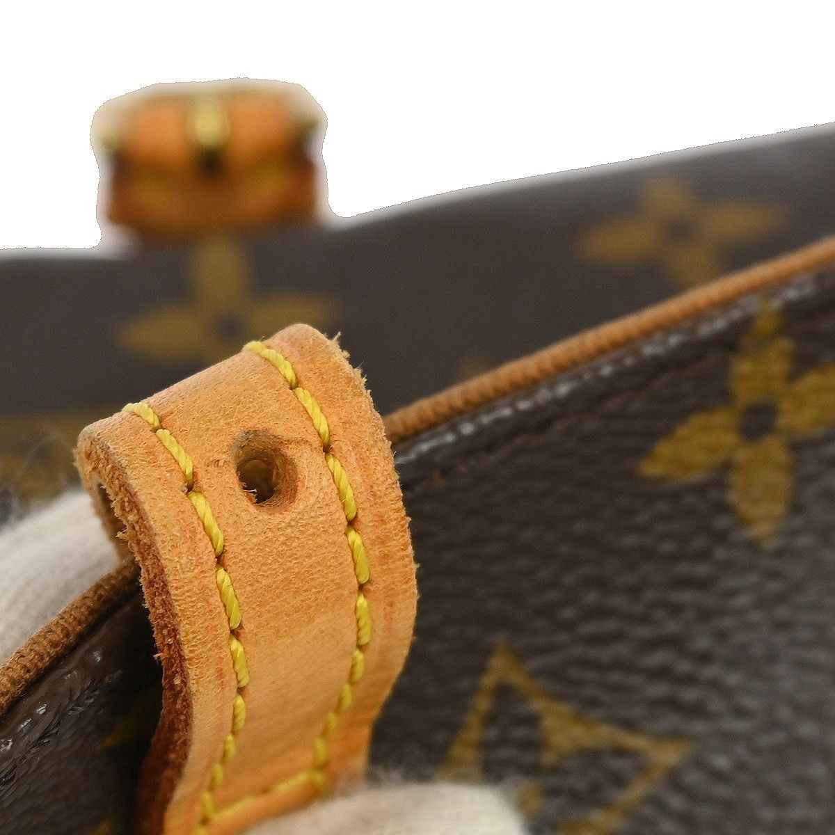Louis Vuitton Louis Vuitton Marelle Waist Bag Monogram Canvas Size ONE SIZE - 9 Thumbnail