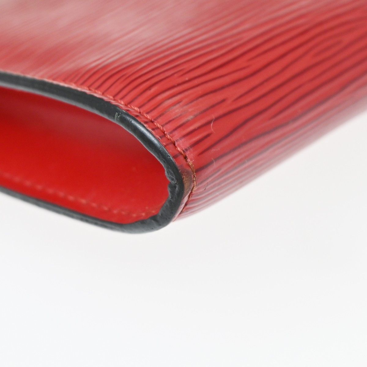 Louis Vuitton Louis Vuitton Pochette Accessoires Epi Leather Size ONE SIZE - 5 Thumbnail