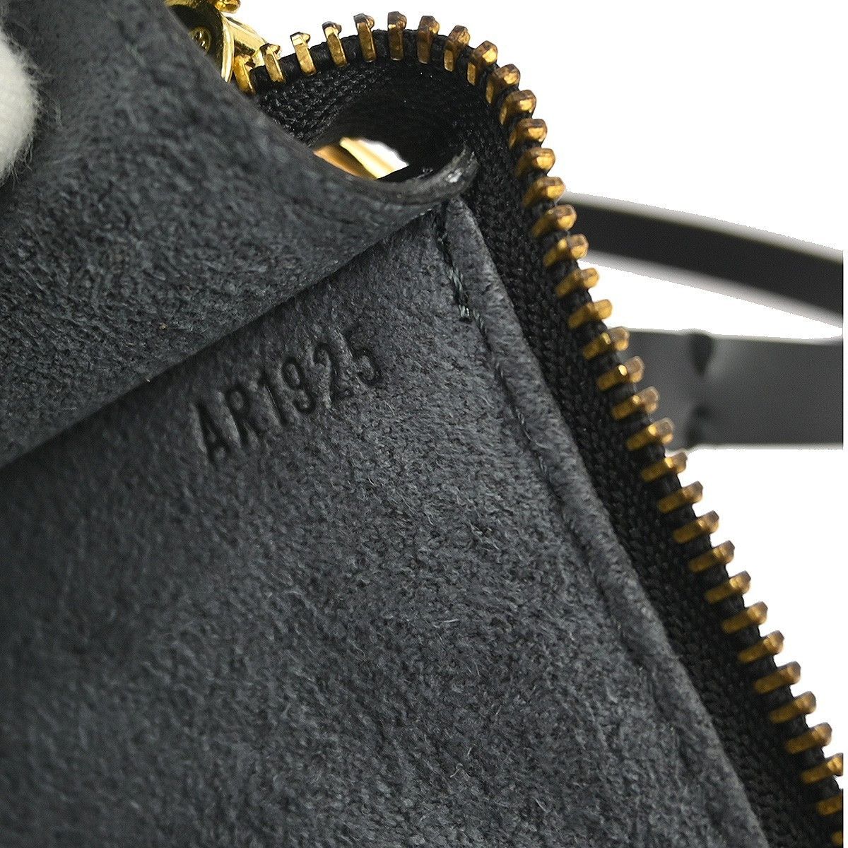 Louis Vuitton Louis Vuitton Pochette Accessoires Epi Leather Size ONE SIZE - 5 Thumbnail