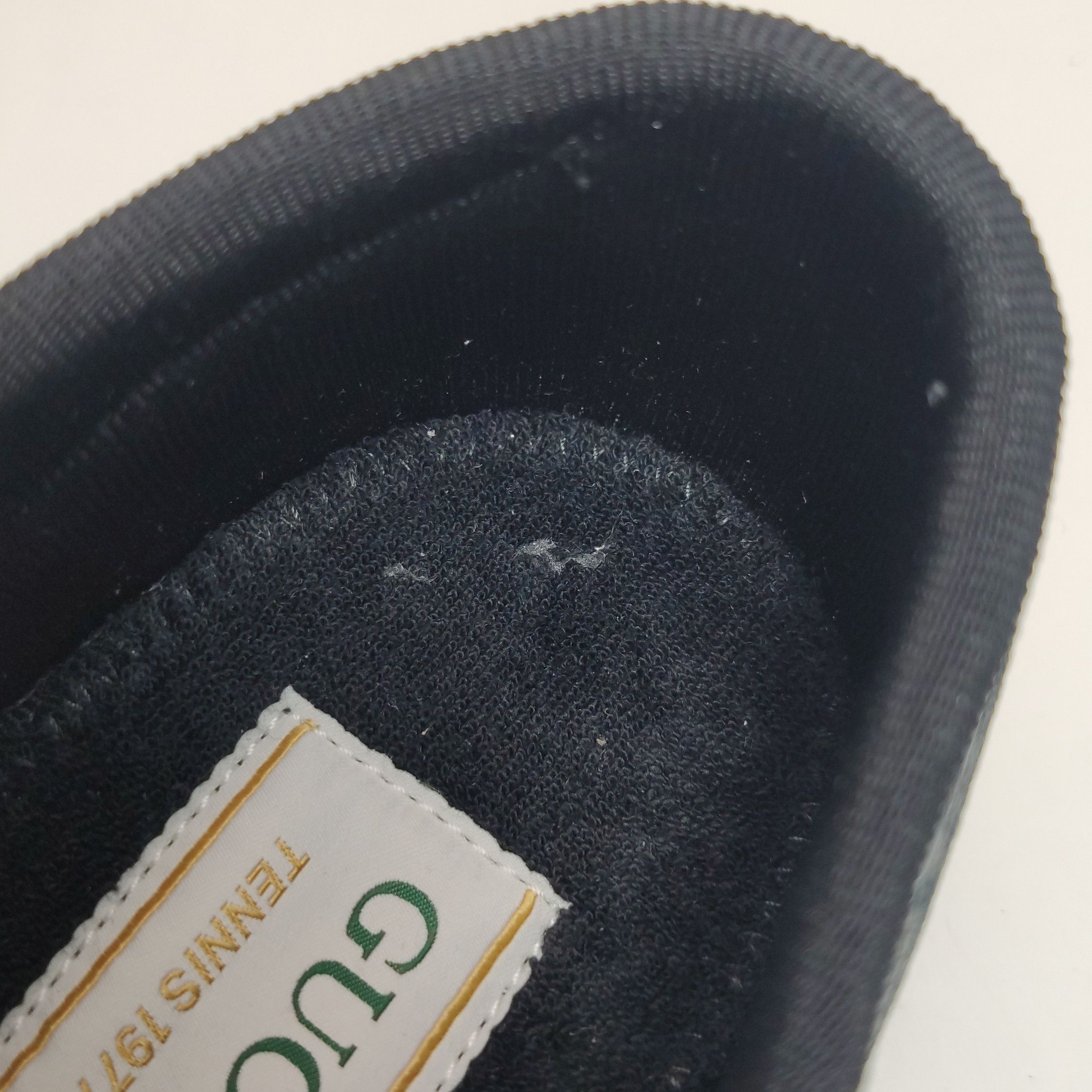 Gucci Gucci Women 5 Lowtop Sneakers Size US 5 / IT 35 - 7 Thumbnail
